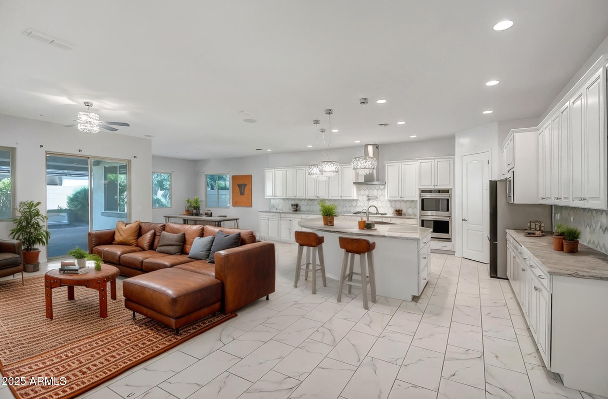 9390 W PARKSIDE Lane