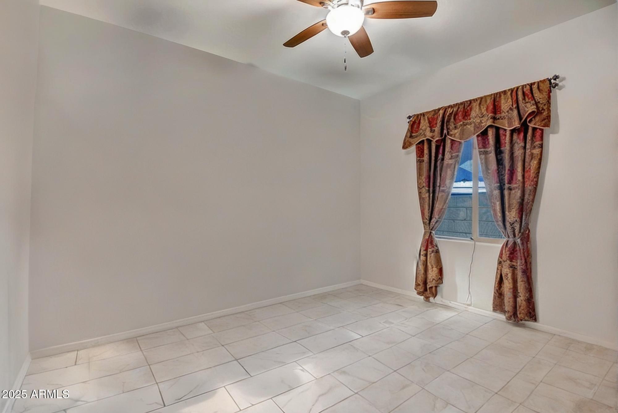 9390 W PARKSIDE Lane