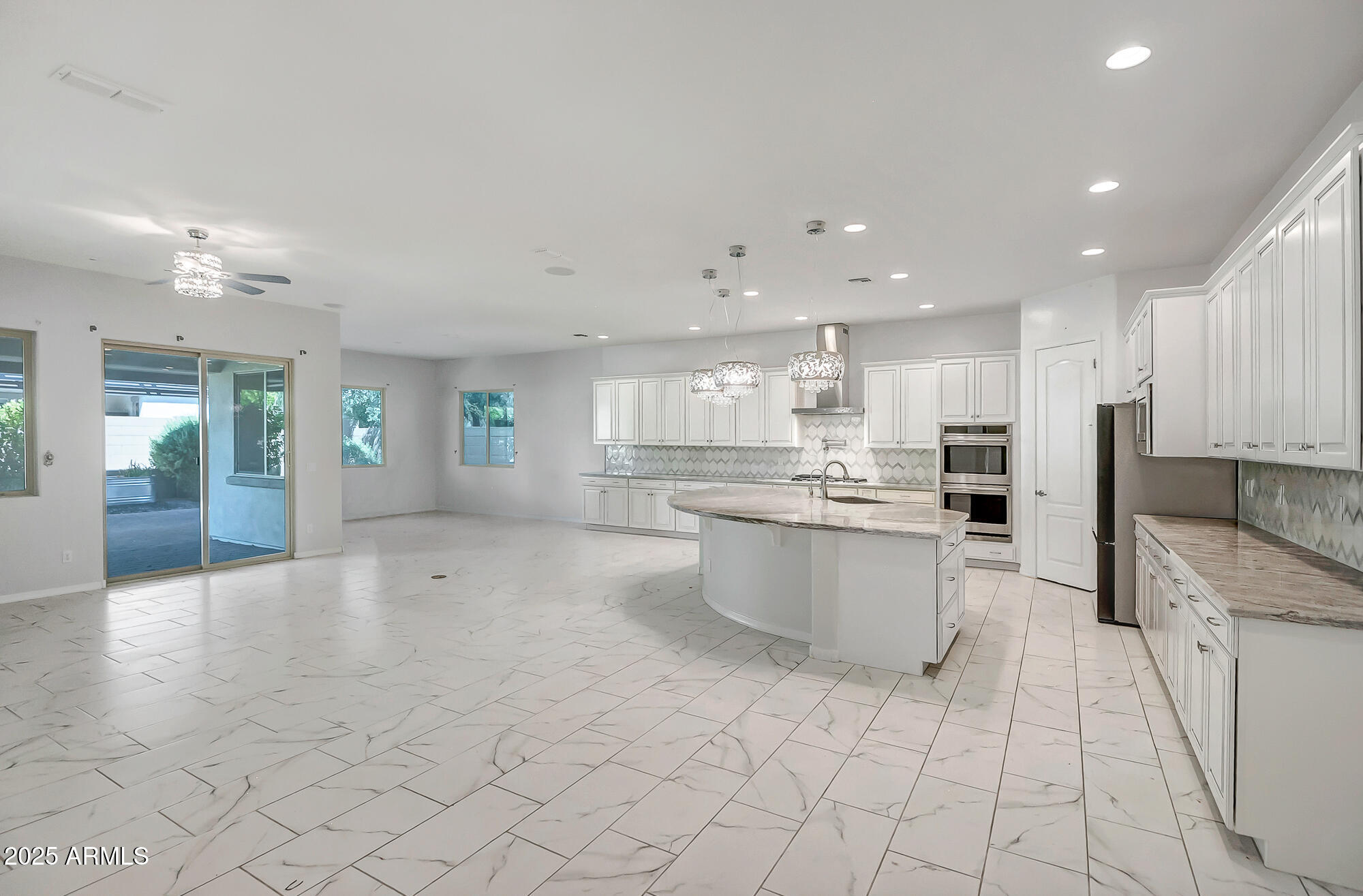 9390 W PARKSIDE Lane