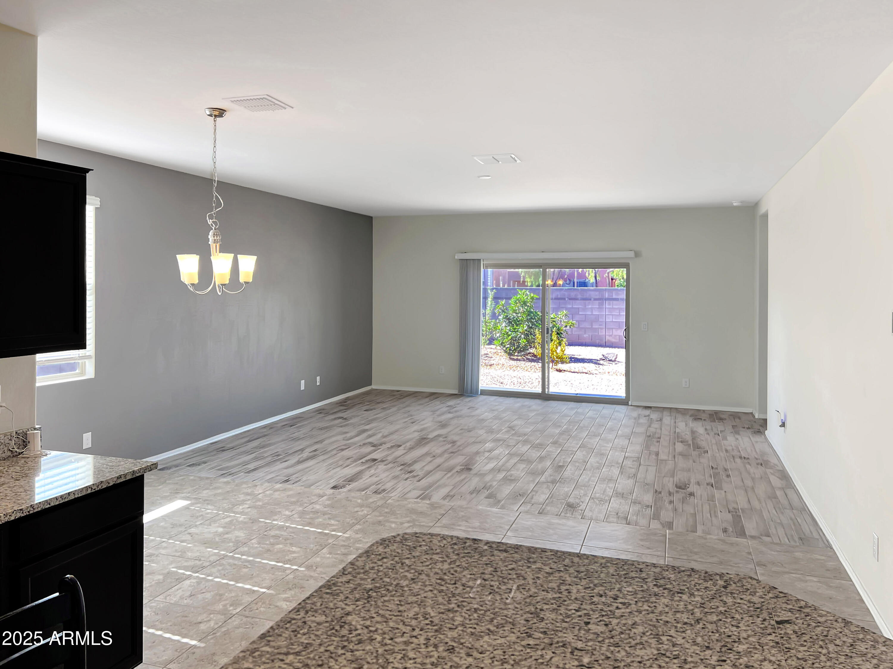 10313 E MARIGOLD Lane