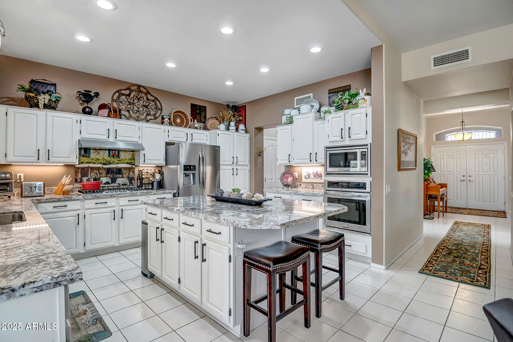 22009 N VIA DE LA CABALLA