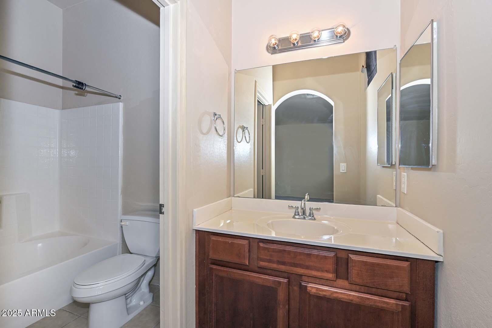 2250 E Deer Valley Drive 58