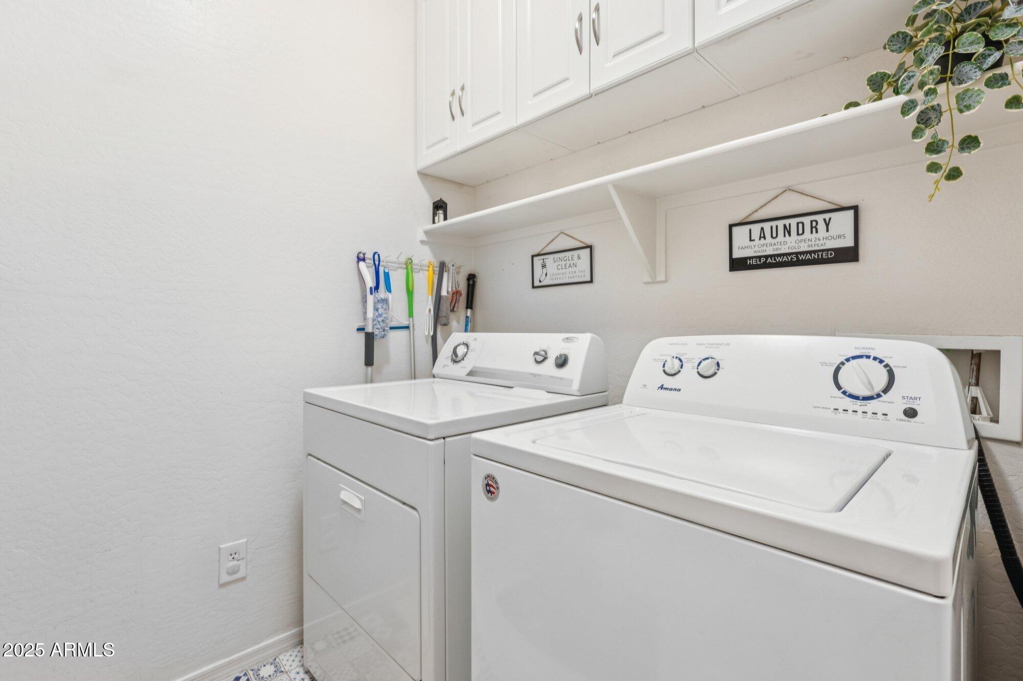 2366 W SLEEPY RANCH Road
