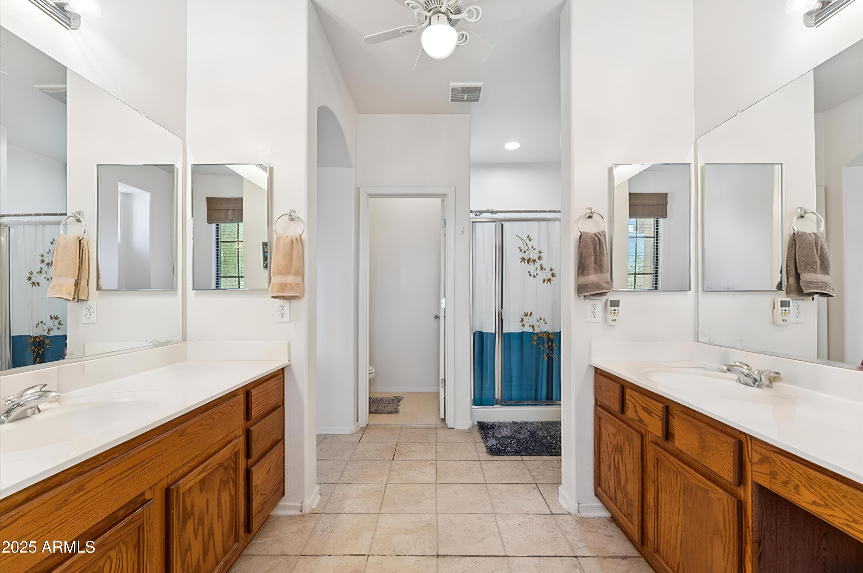 2366 W SLEEPY RANCH Road