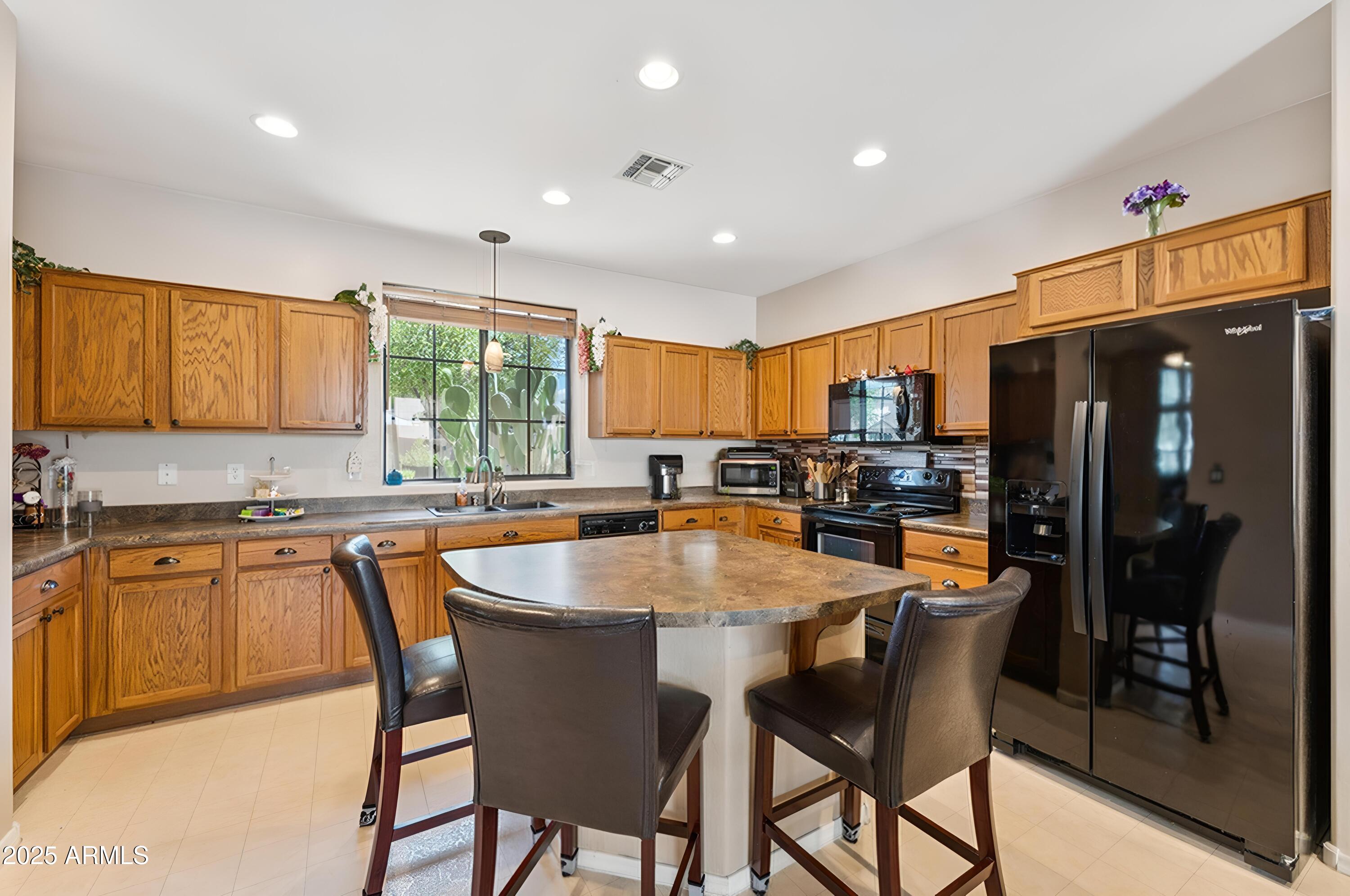 2366 W SLEEPY RANCH Road