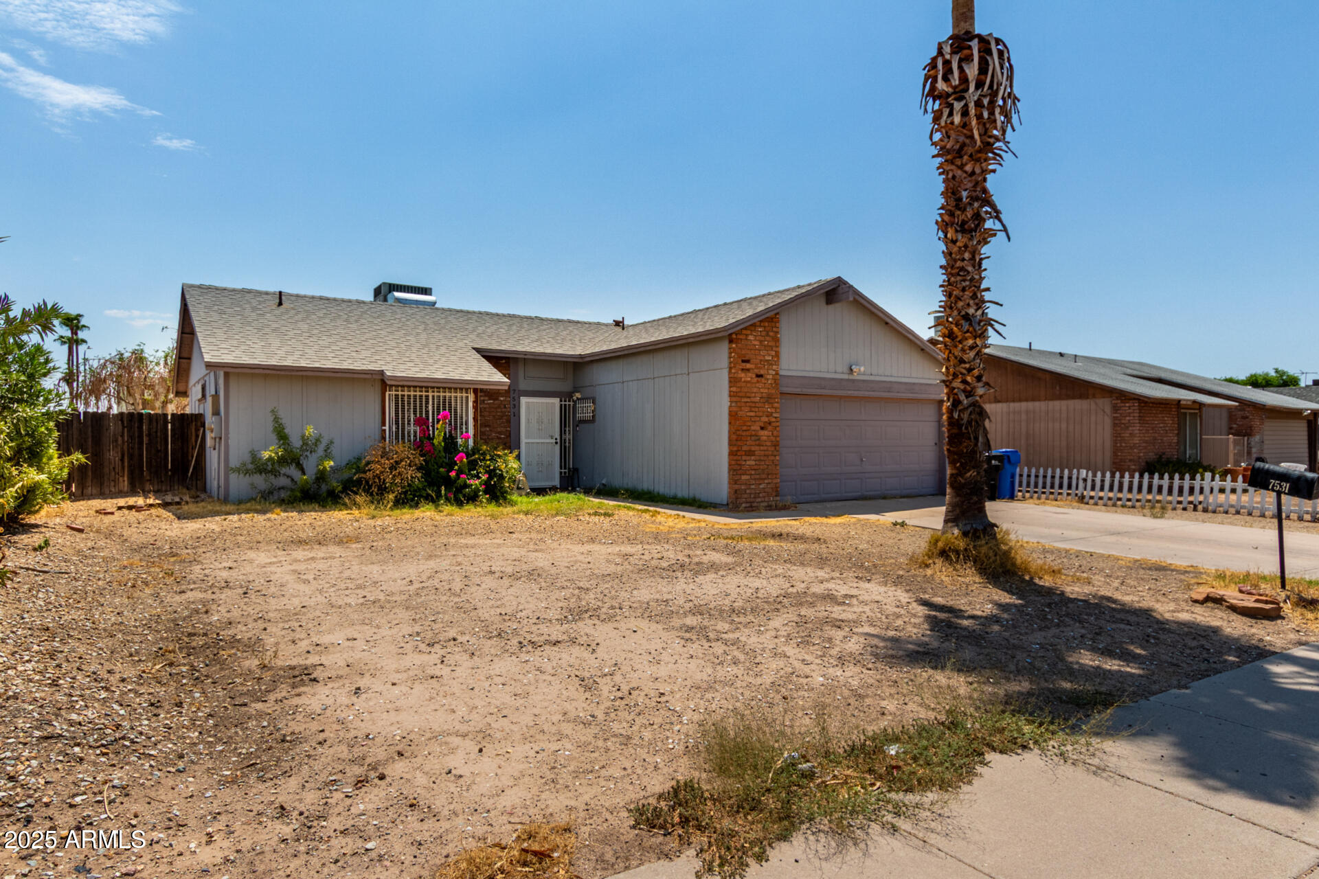 7531 W ELM Street