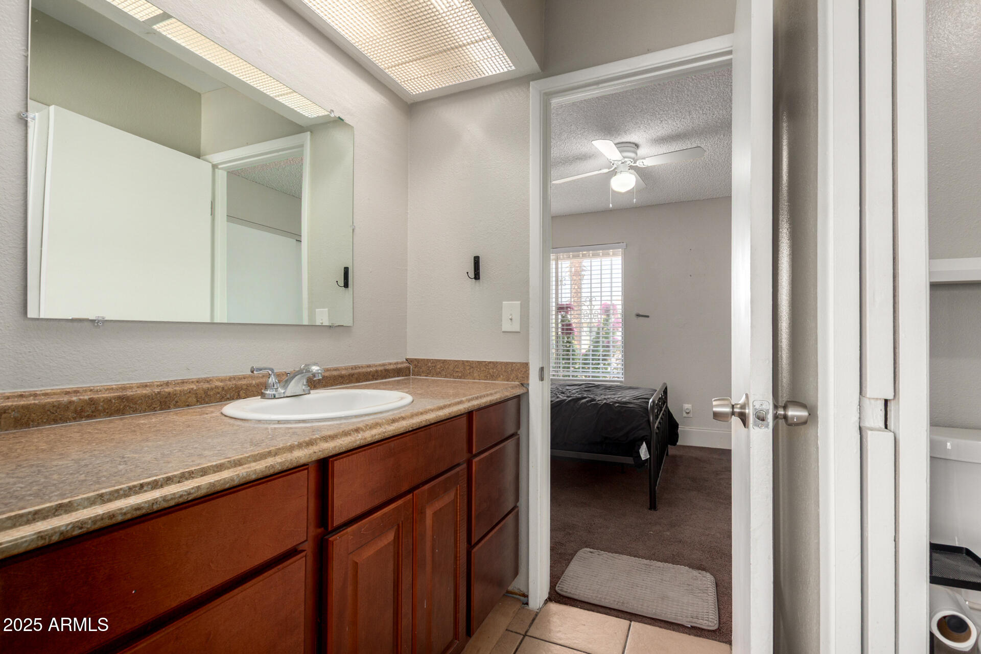 7531 W ELM Street