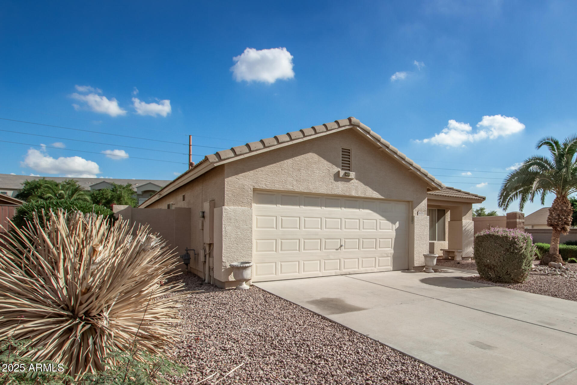8103 W TONTO Lane