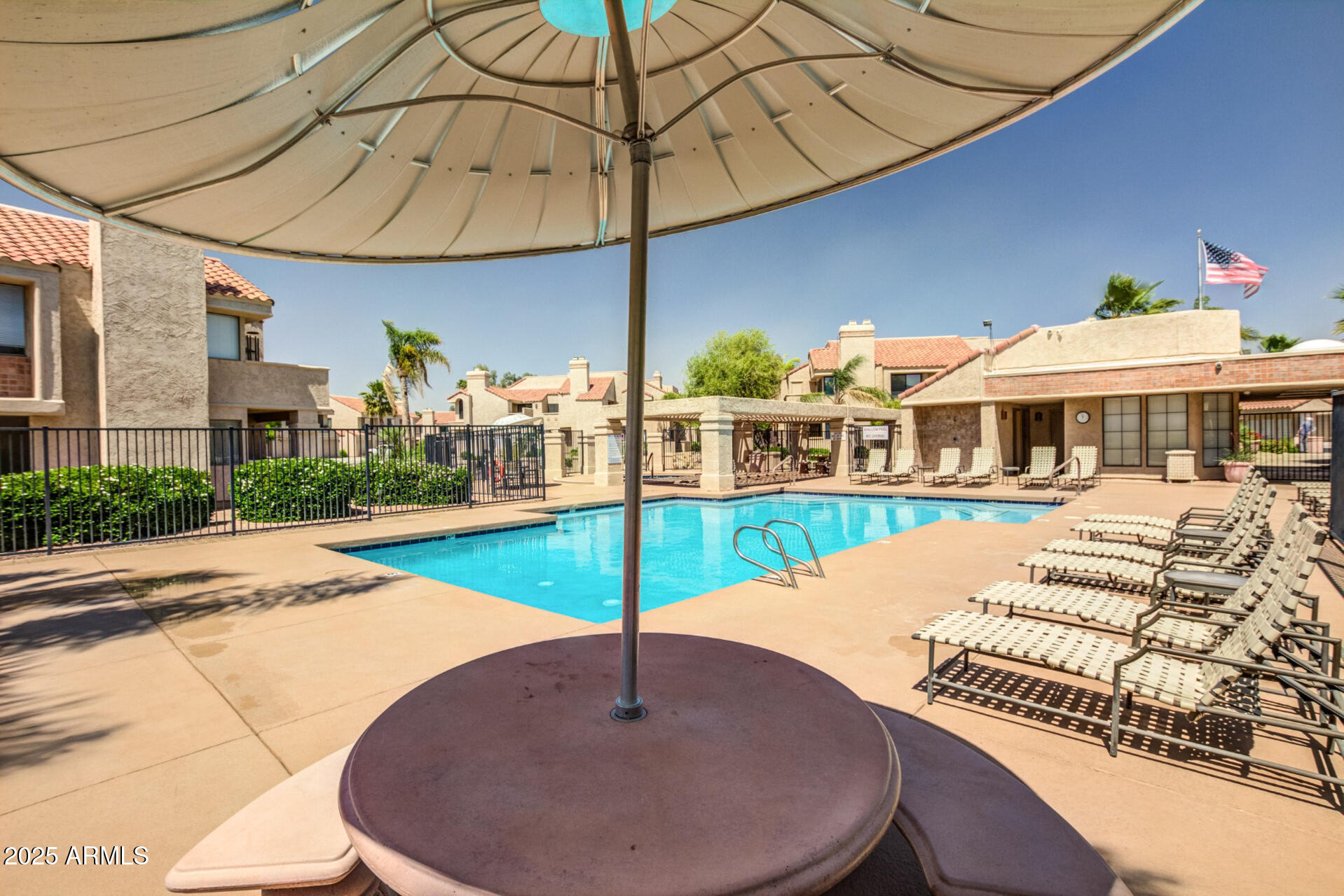 10115 E MOUNTAIN VIEW Road, 2105