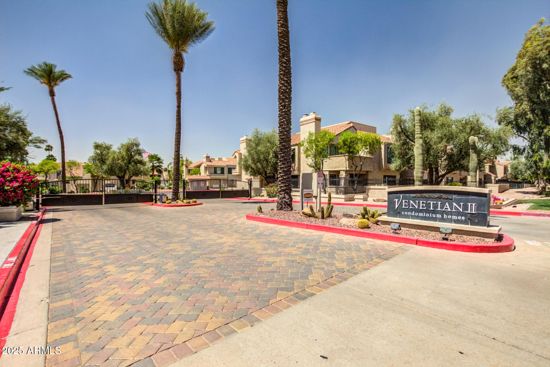 10115 E MOUNTAIN VIEW Road, 2105
