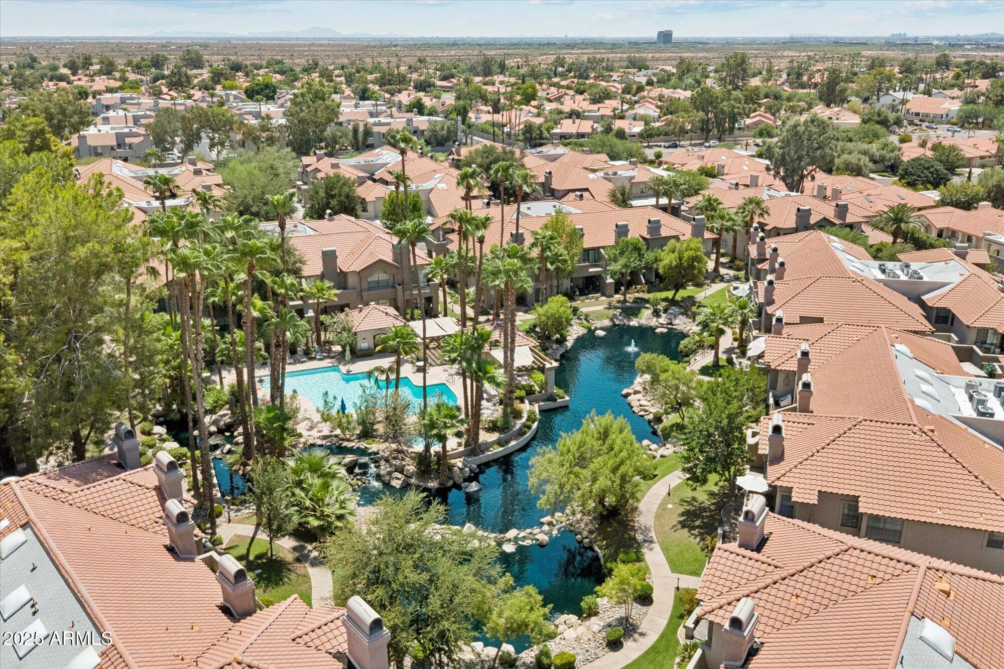 10015 E MOUNTAIN VIEW Road, 1001