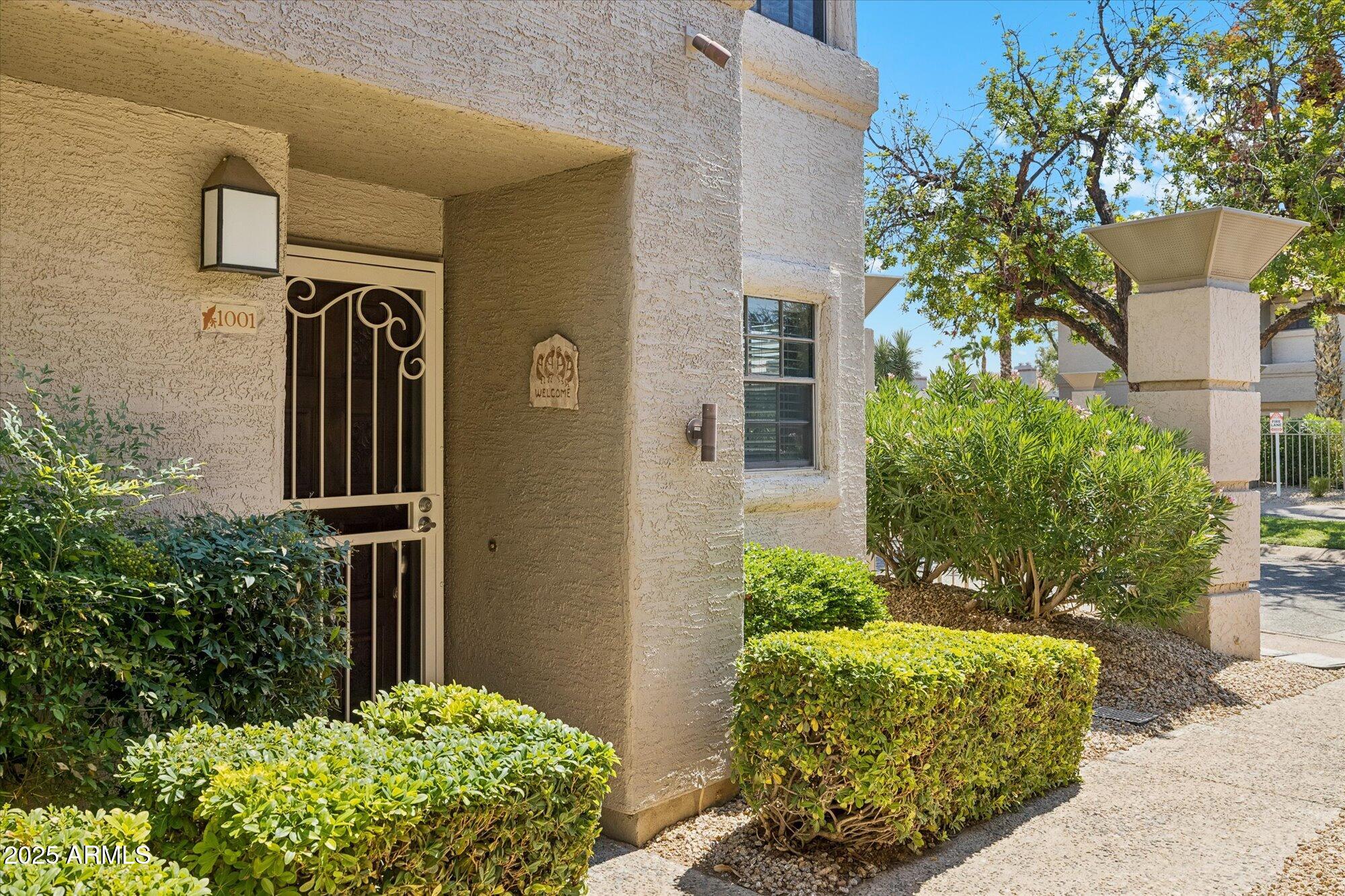 10015 E MOUNTAIN VIEW Road, 1001