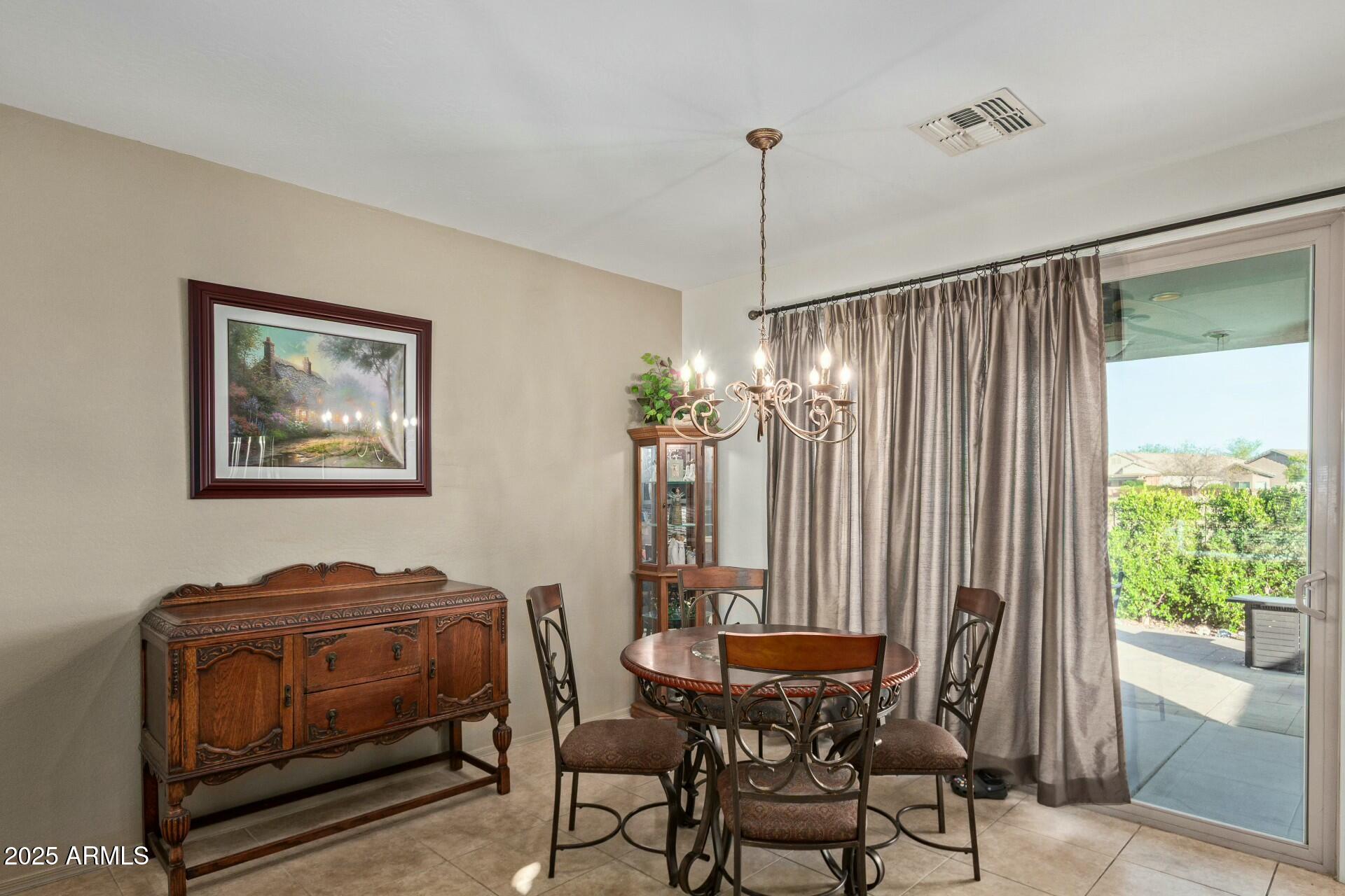 8205 S PIONEER Court