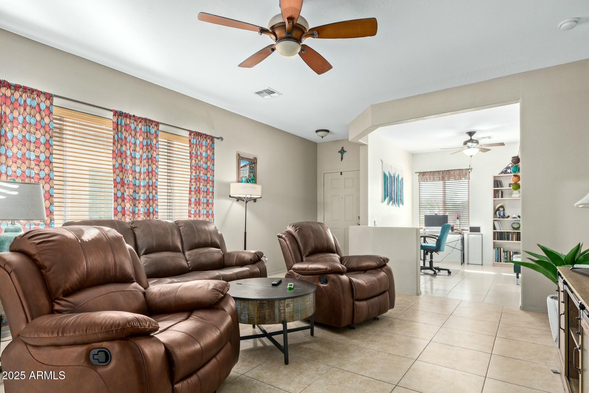 8205 S PIONEER Court