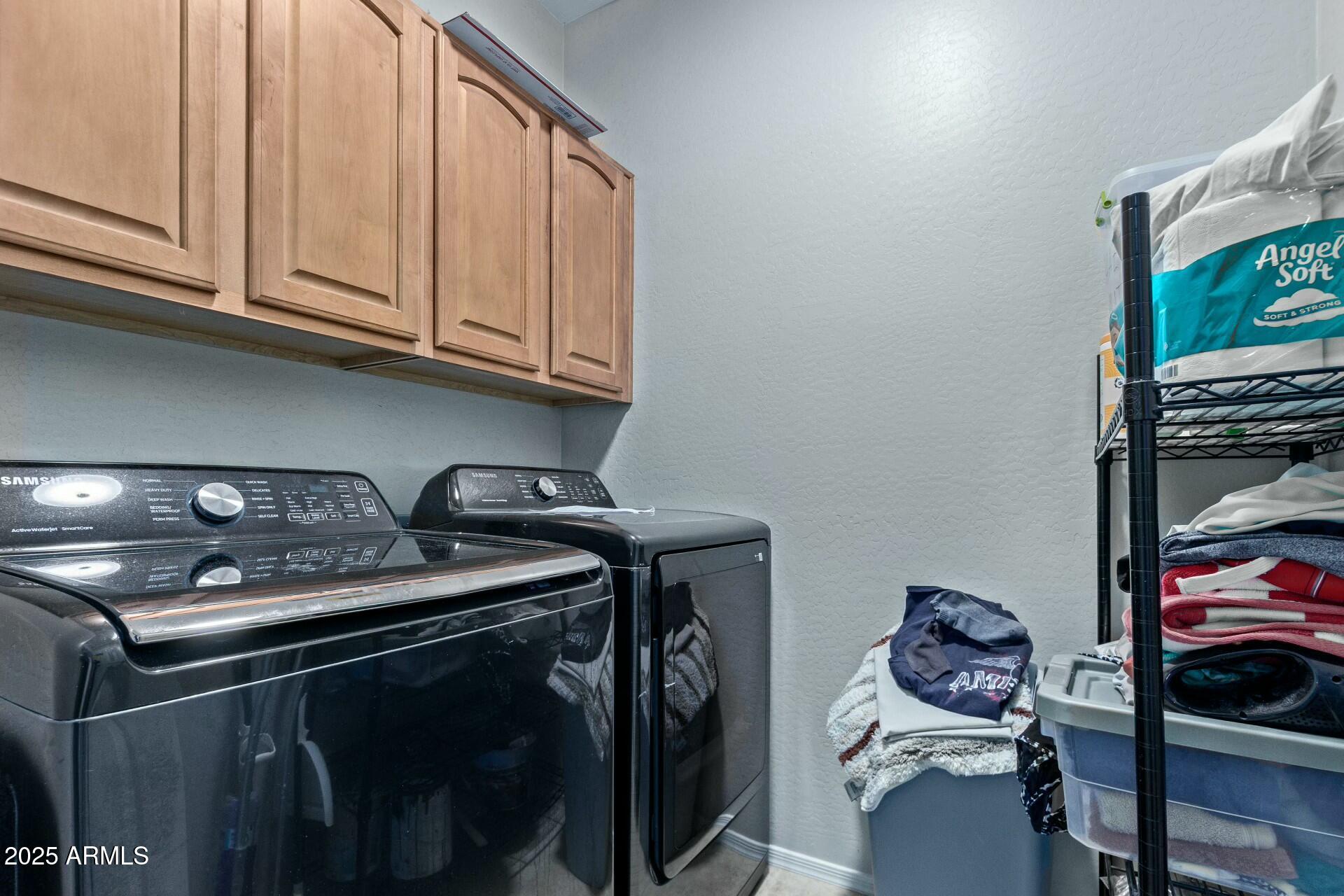 8205 S PIONEER Court