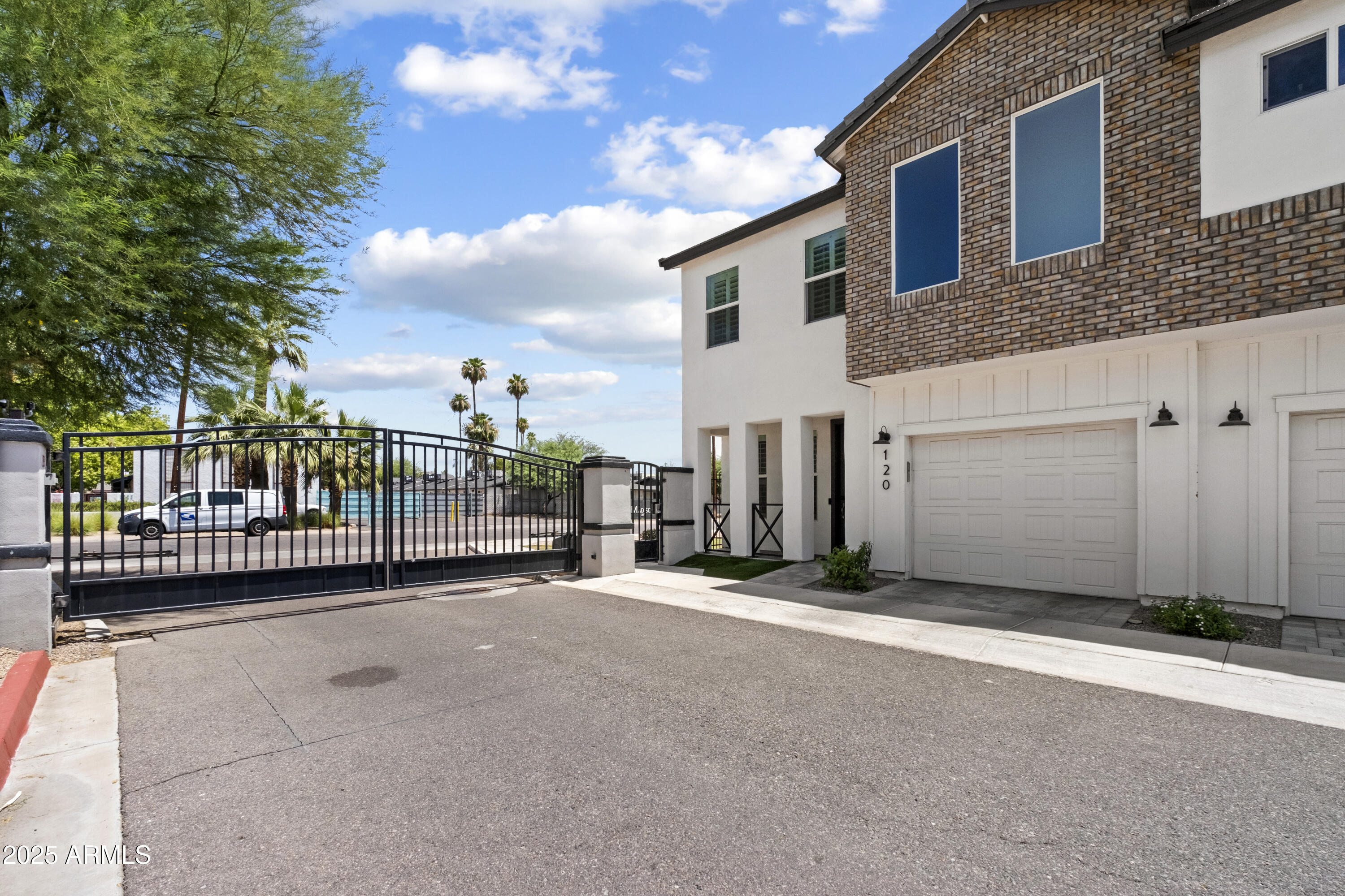 3030 N 38TH Street, 120
