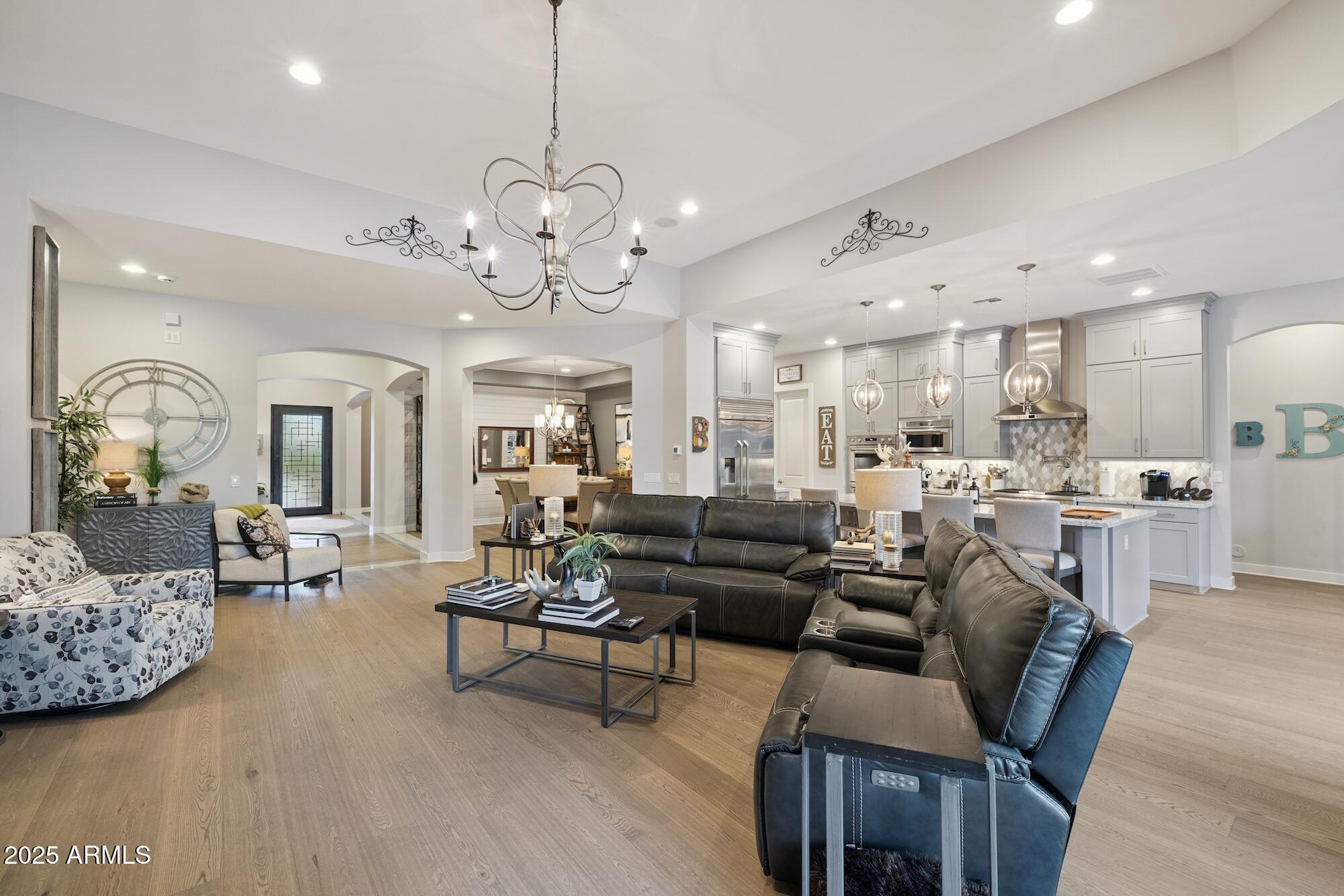 3694 E ASTER Drive