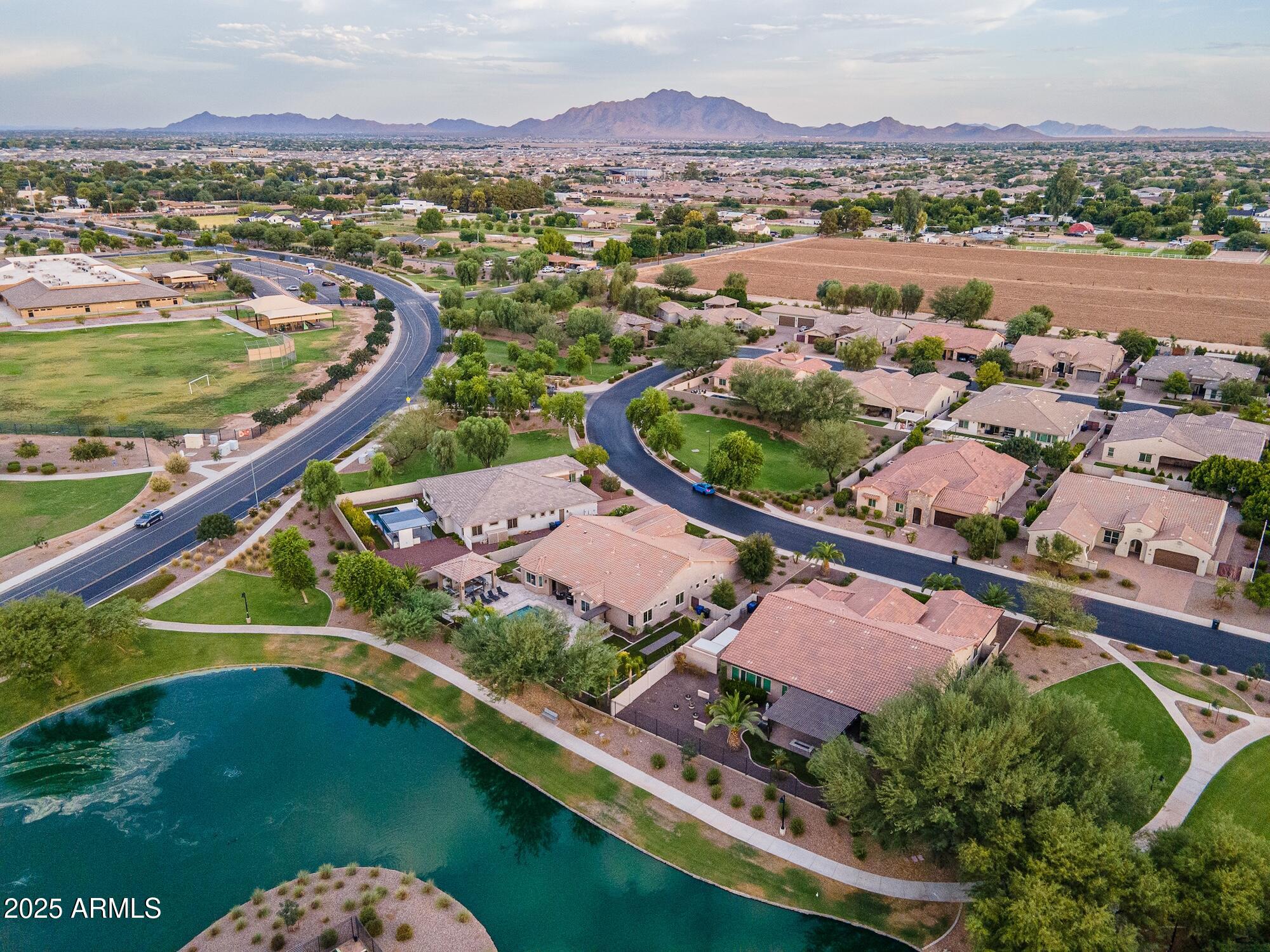 3694 E ASTER Drive