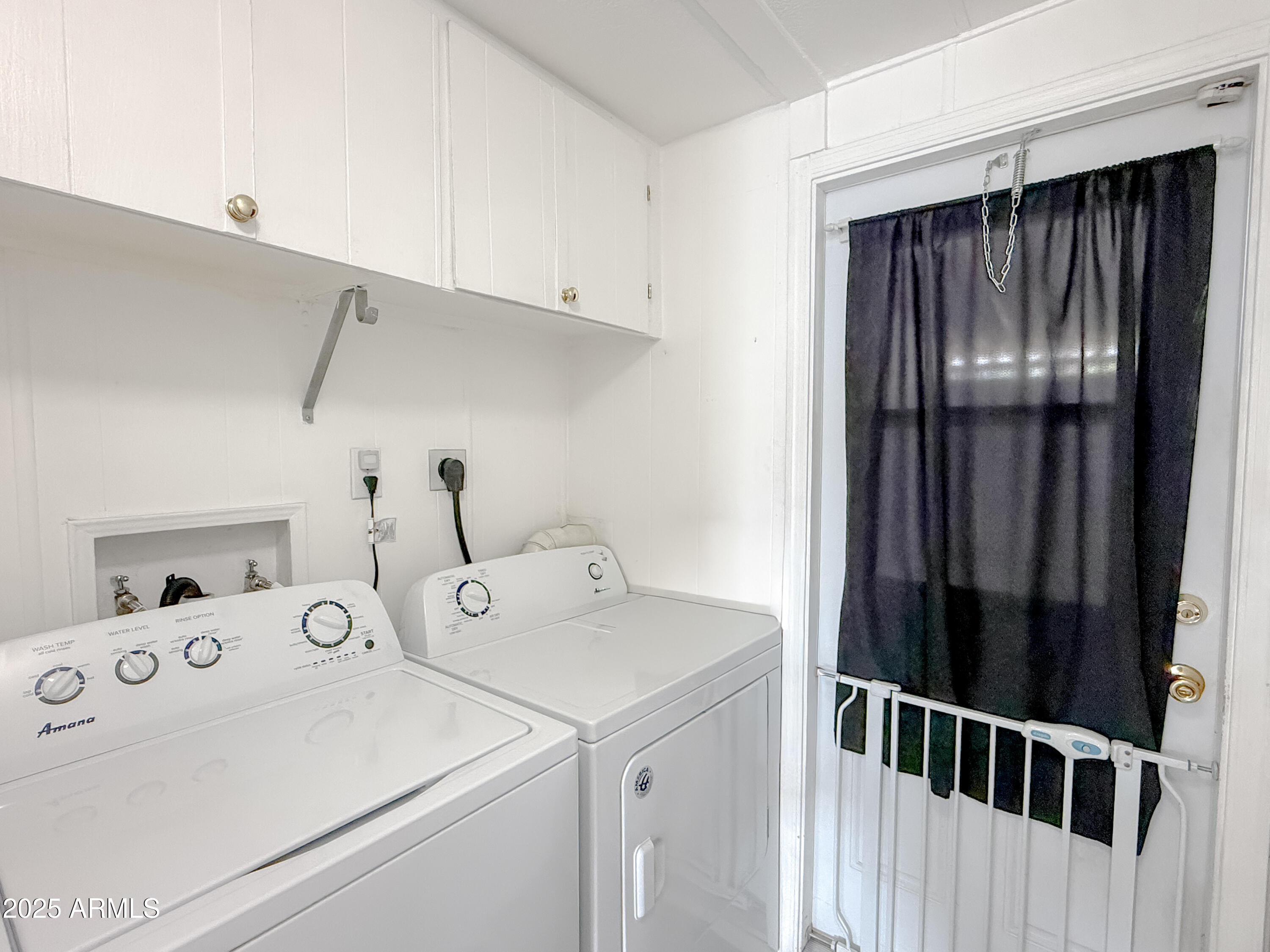 120 N VAL VISTA Drive, 31