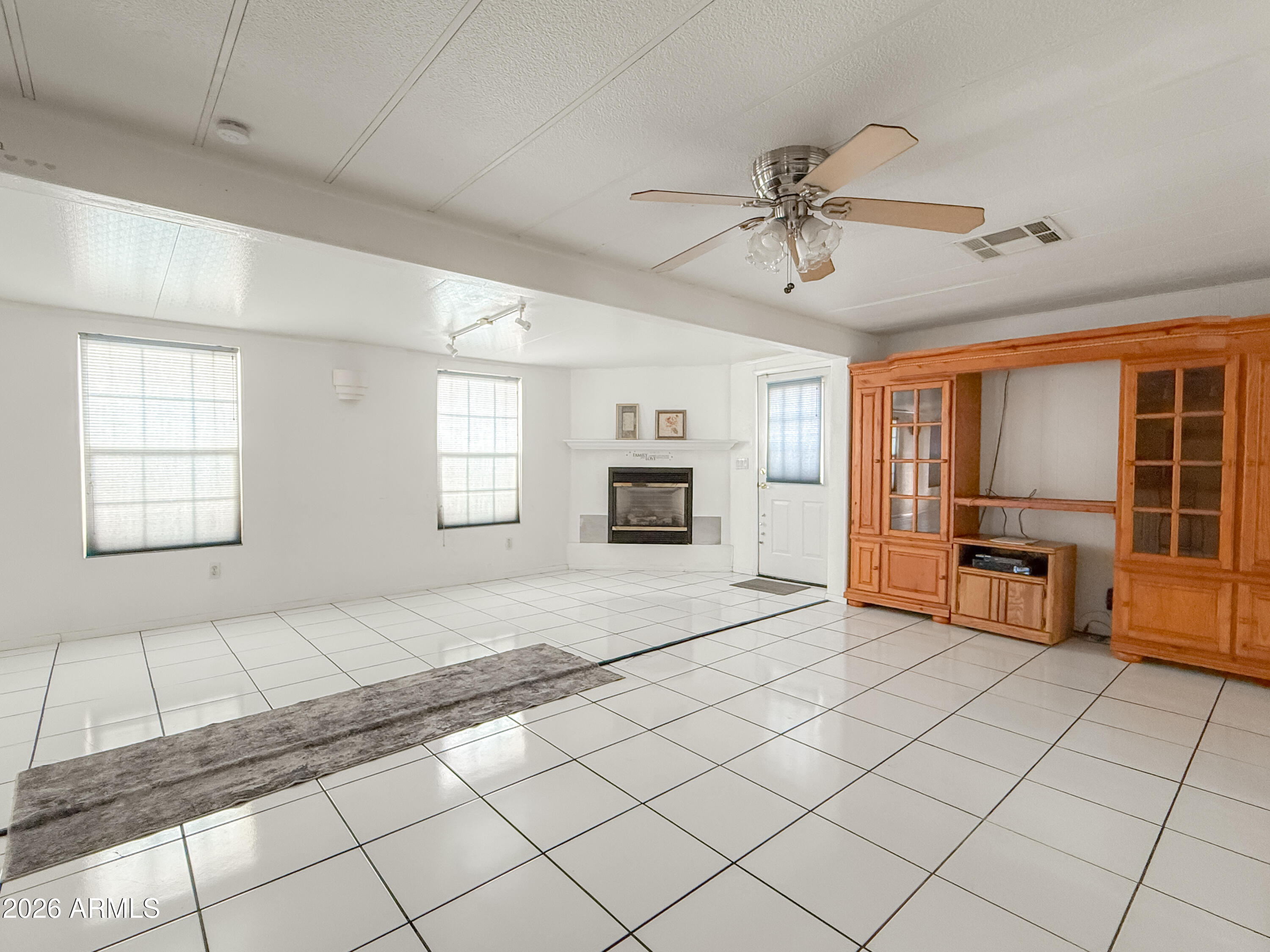 120 N VAL VISTA Drive, 31