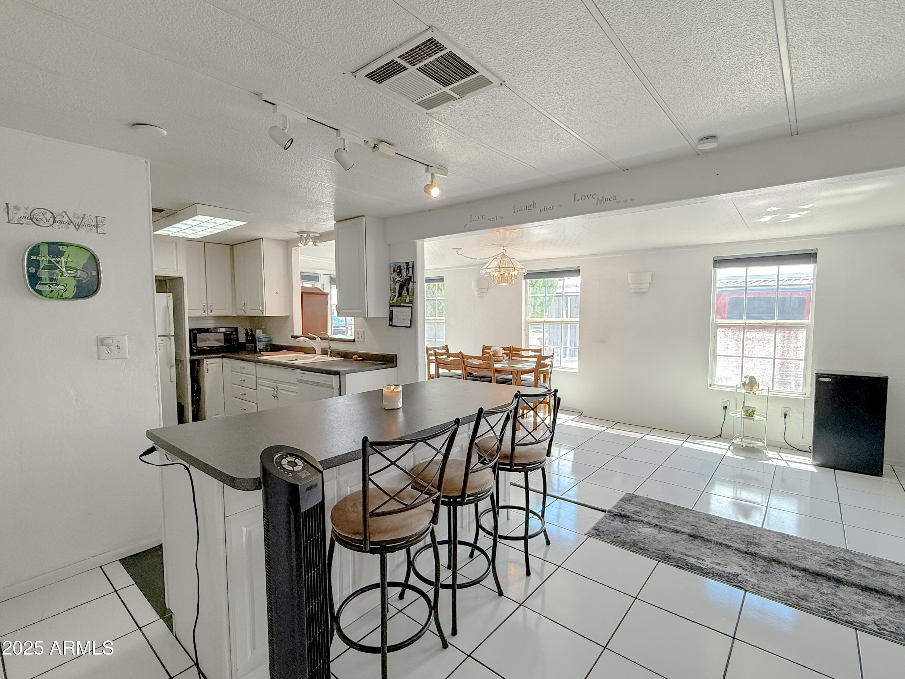 120 N VAL VISTA Drive, 31