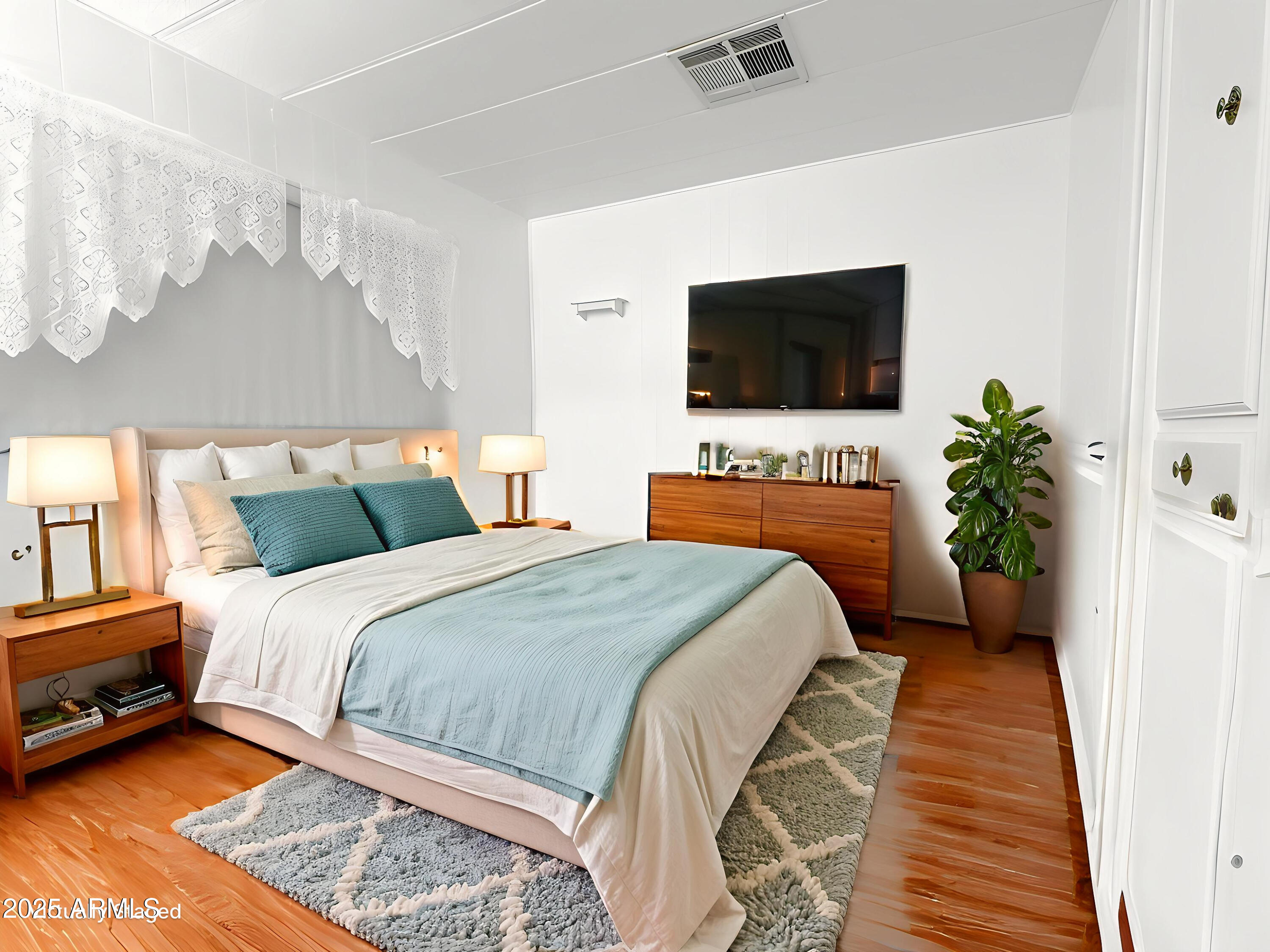 120 N VAL VISTA Drive, 31