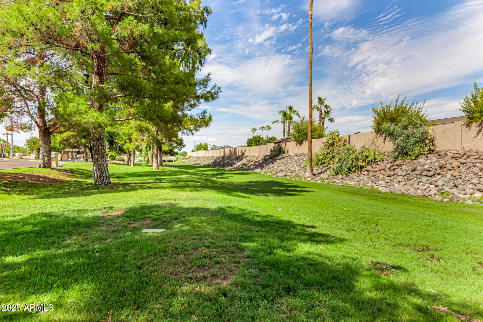 2530 E WAGONER Road
