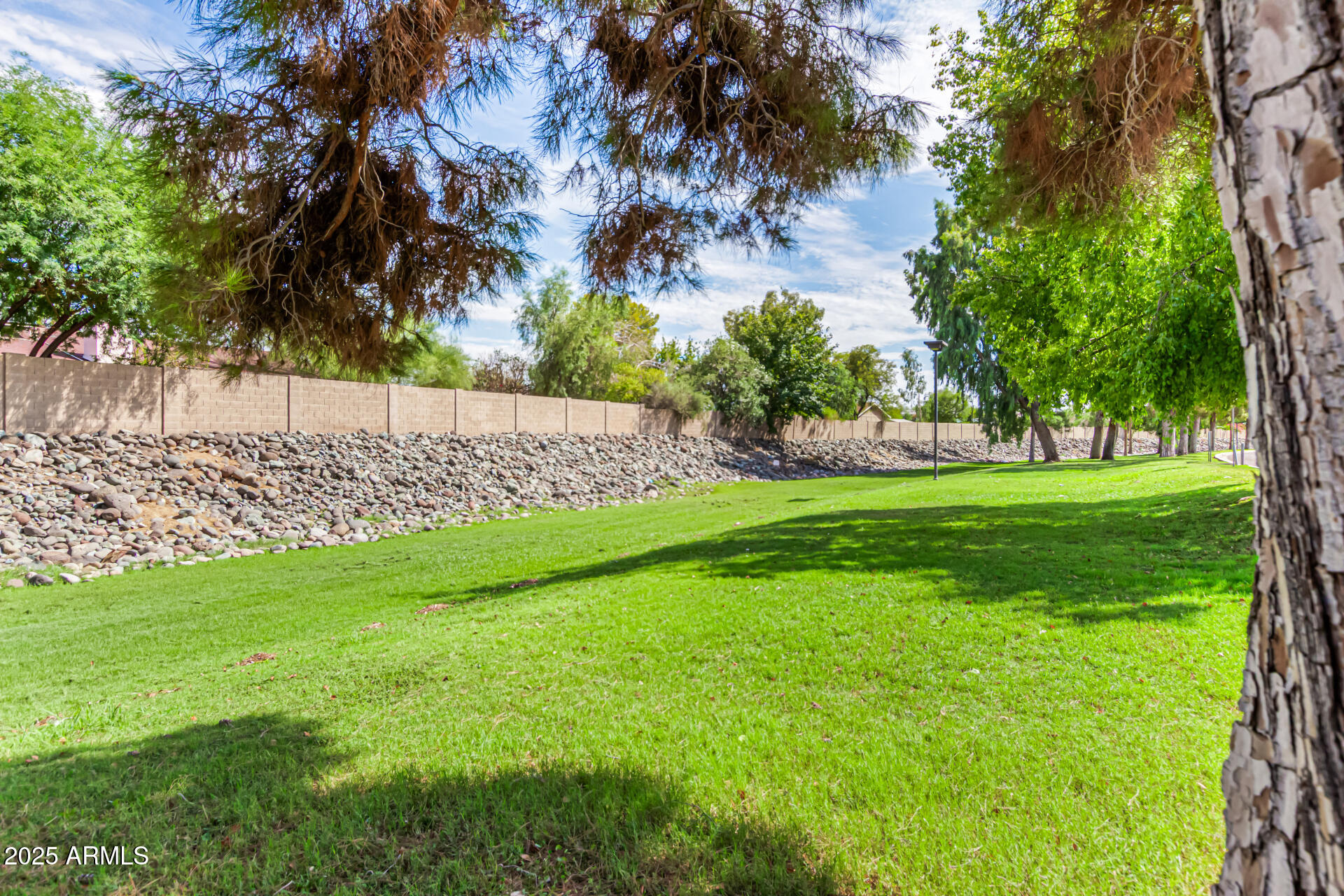 2530 E WAGONER Road