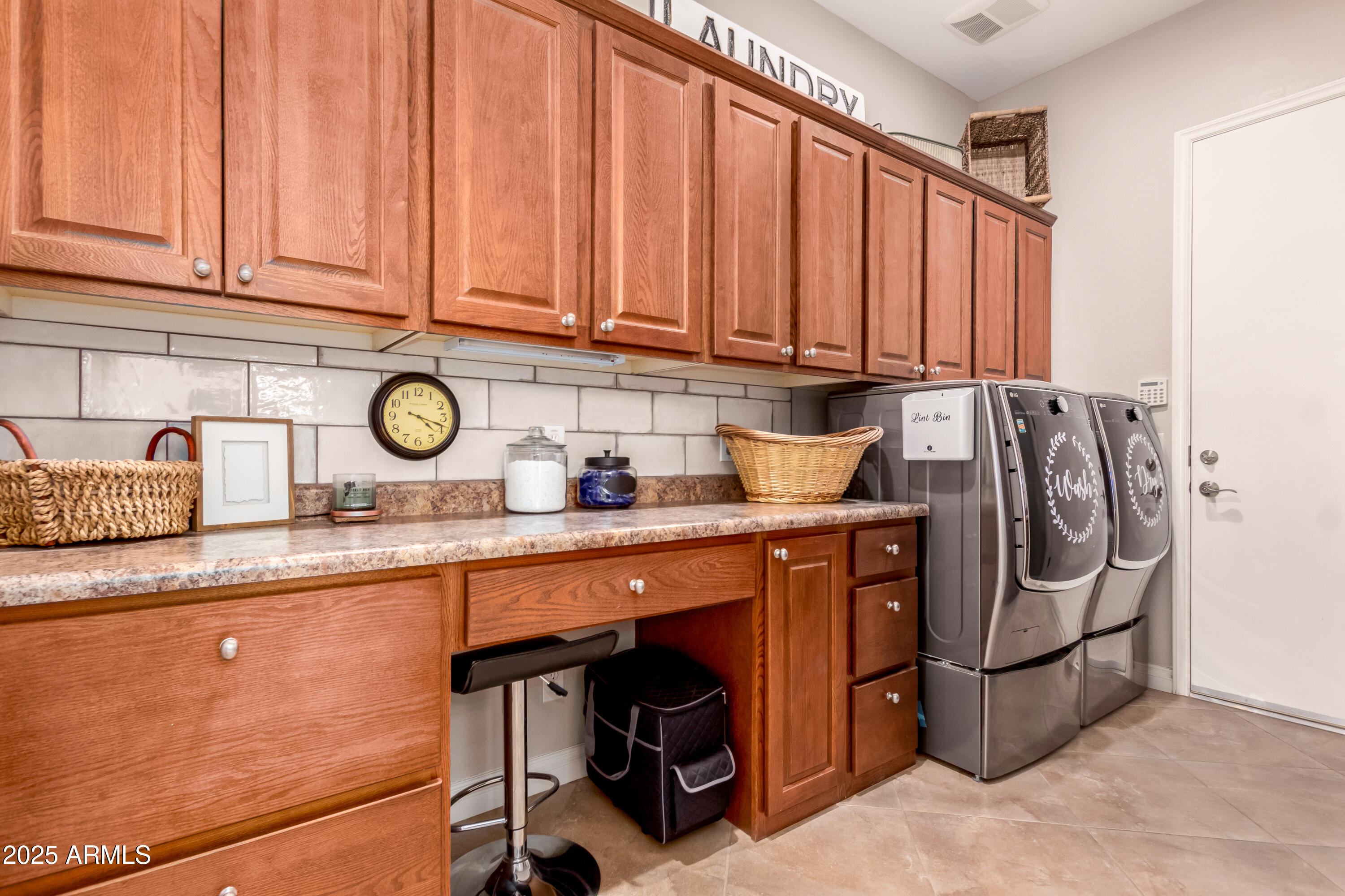 1435 E ARTEMIS Trail