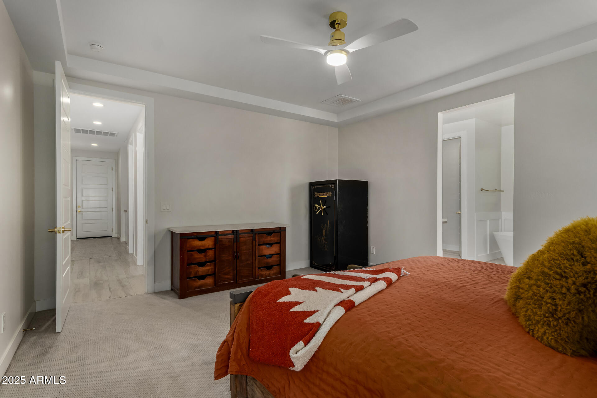 2062 W Moon Dust Trail