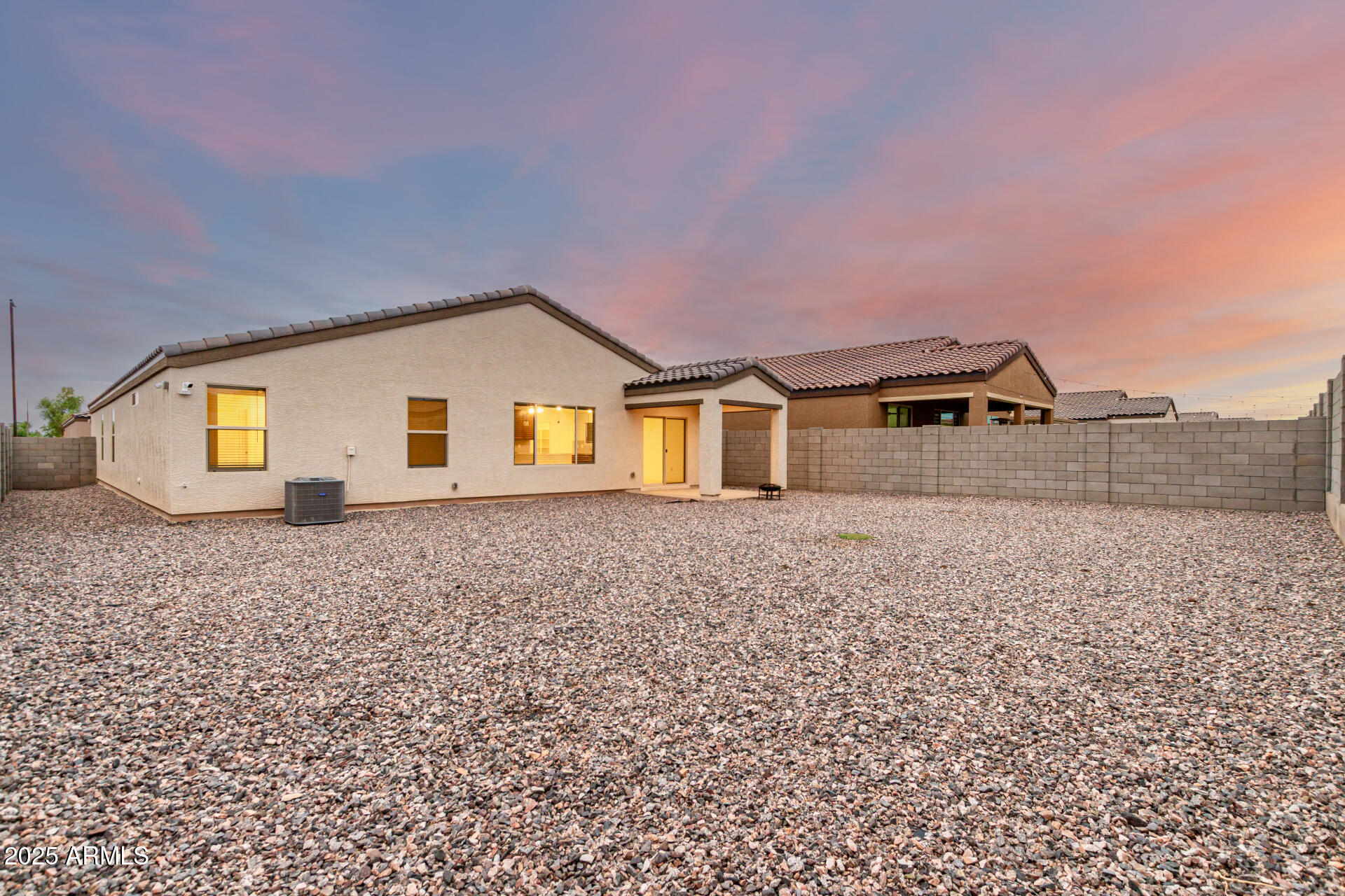 2551 W GRENADINE Road