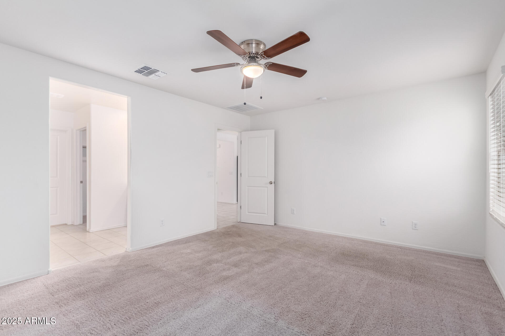 2551 W GRENADINE Road