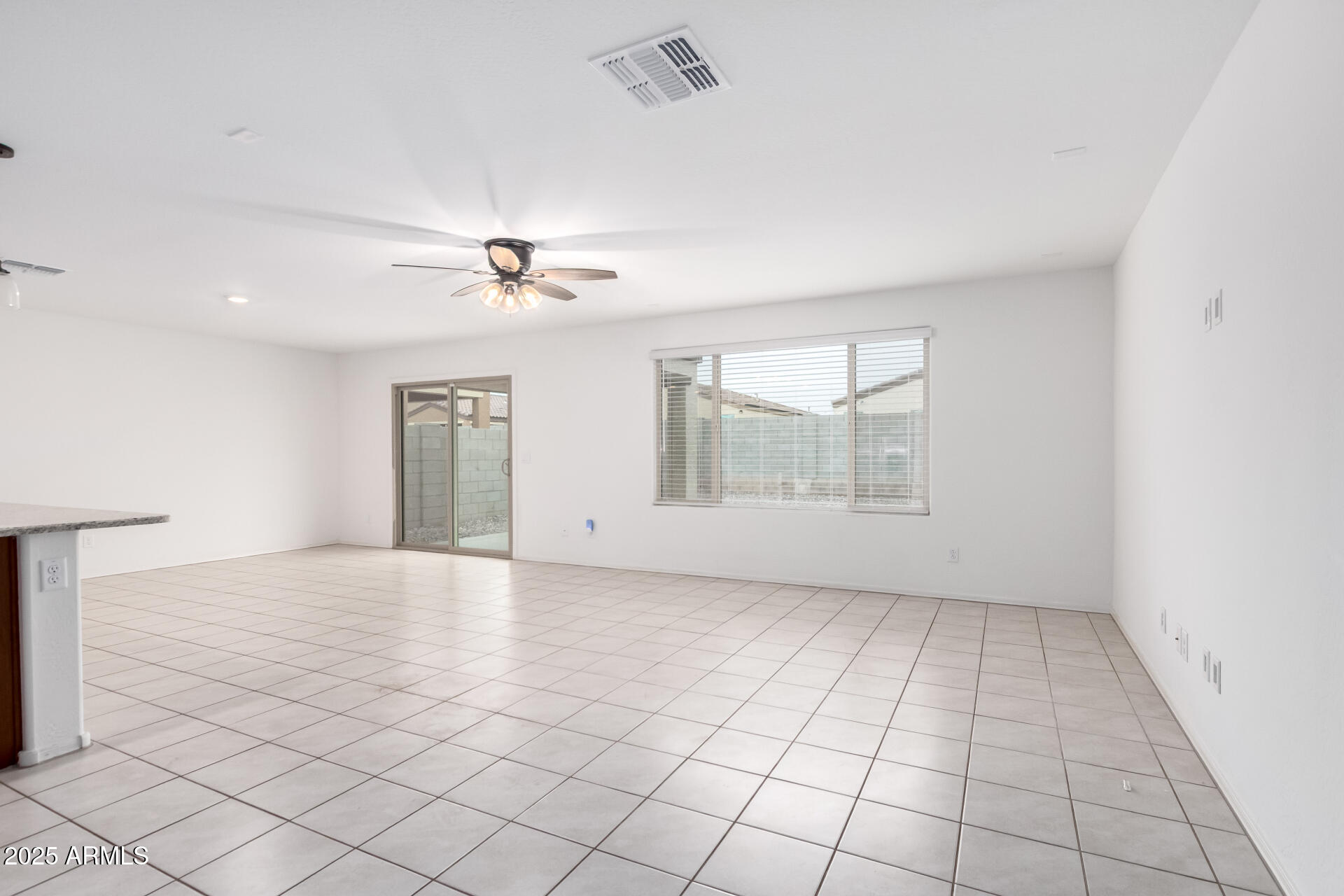 2551 W GRENADINE Road