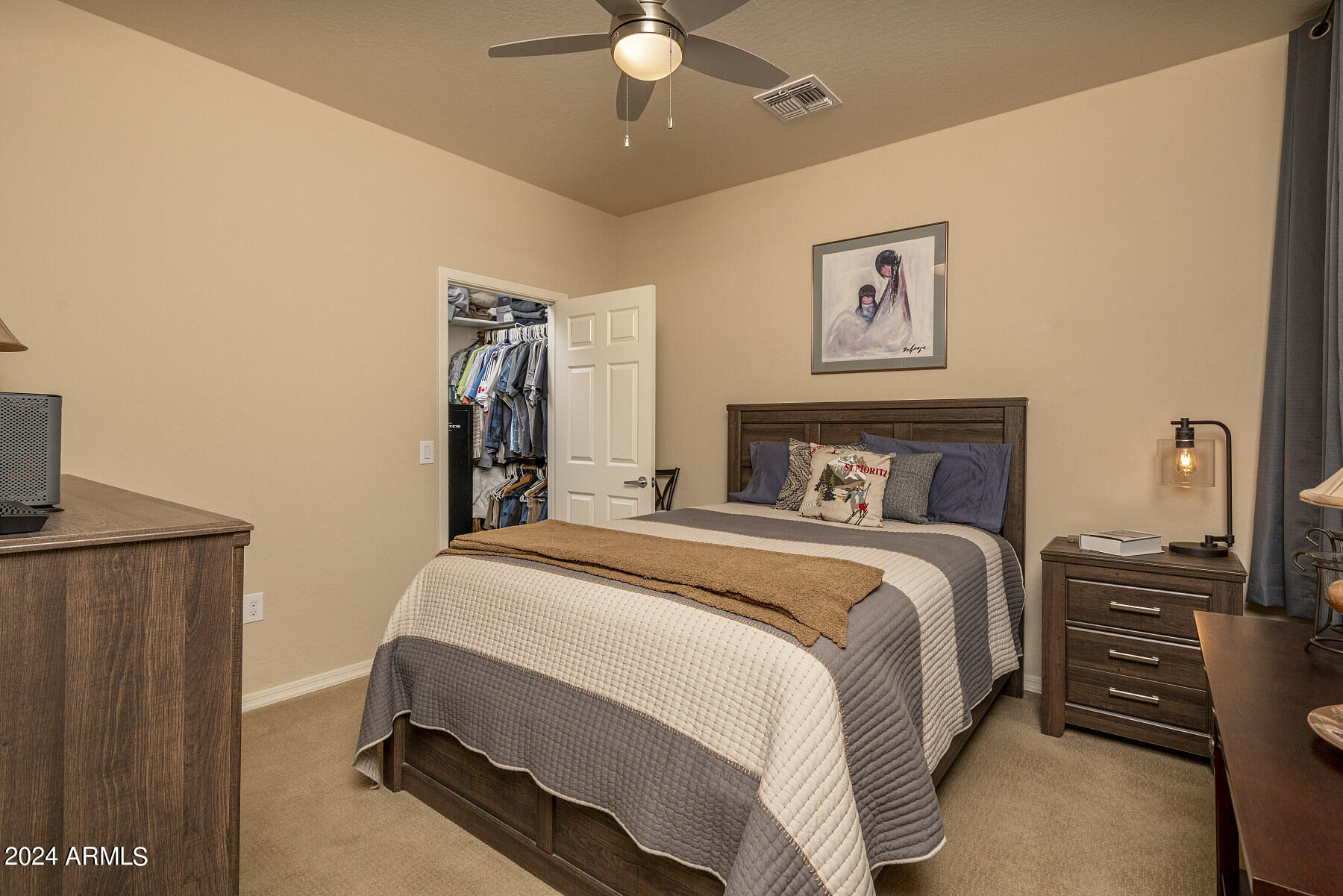 33575 N DOVE LAKES Drive 2044