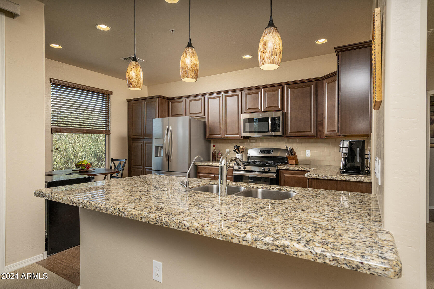 33575 N DOVE LAKES Drive 2044