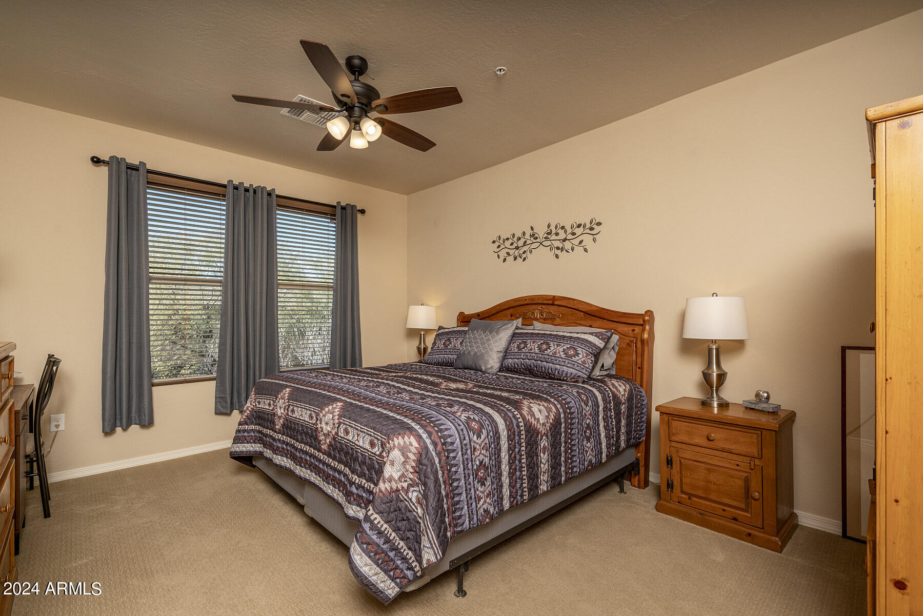 33575 N DOVE LAKES Drive 2044