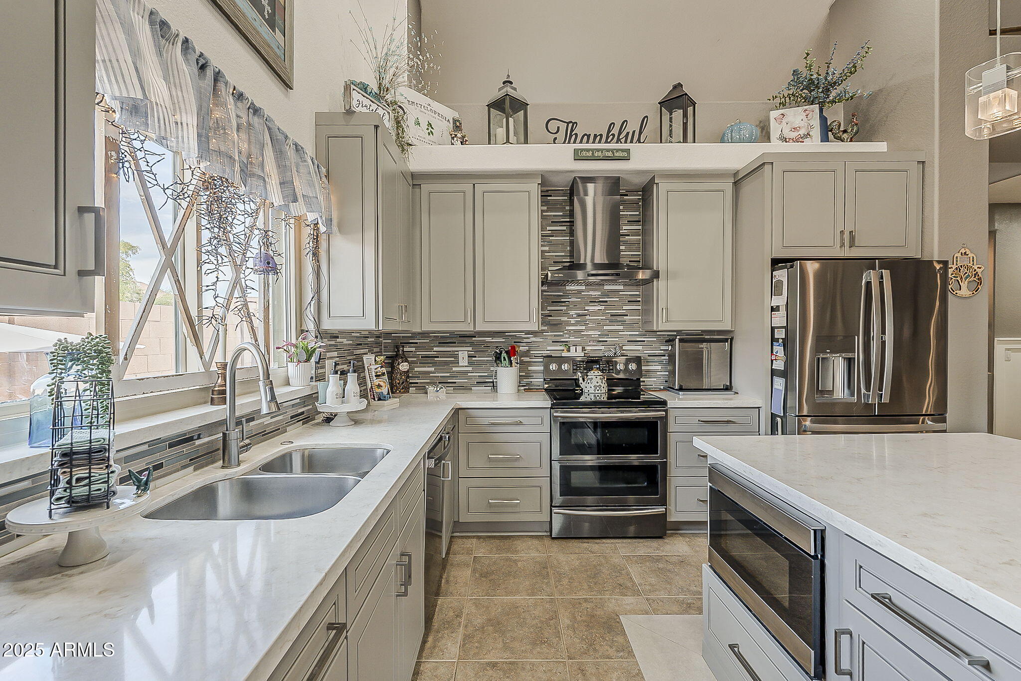 16834 S 25TH Place