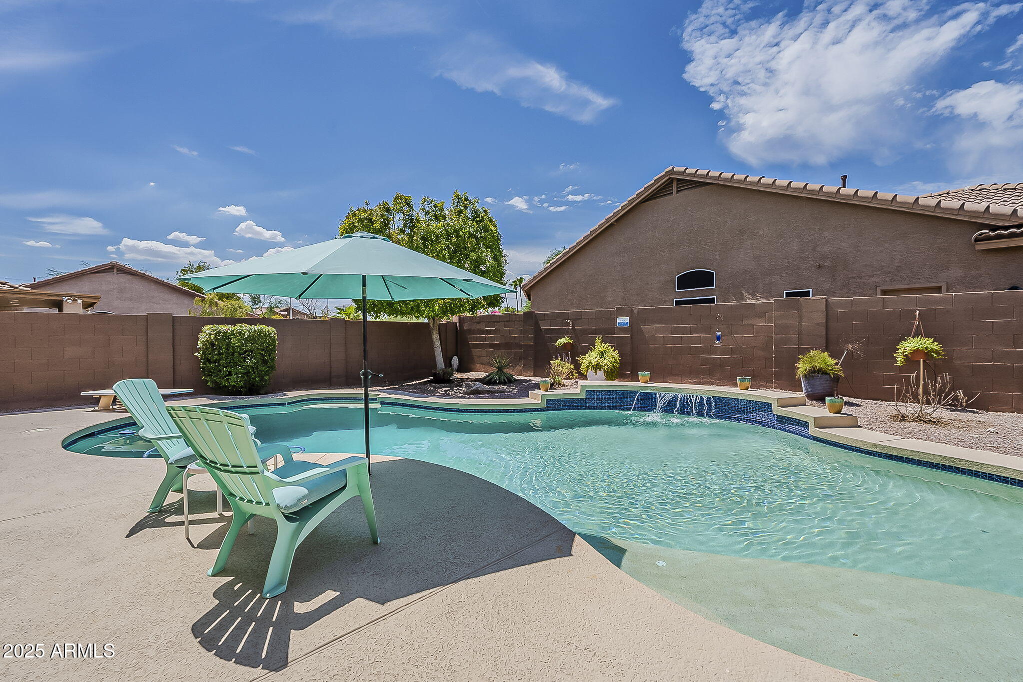 16834 S 25TH Place