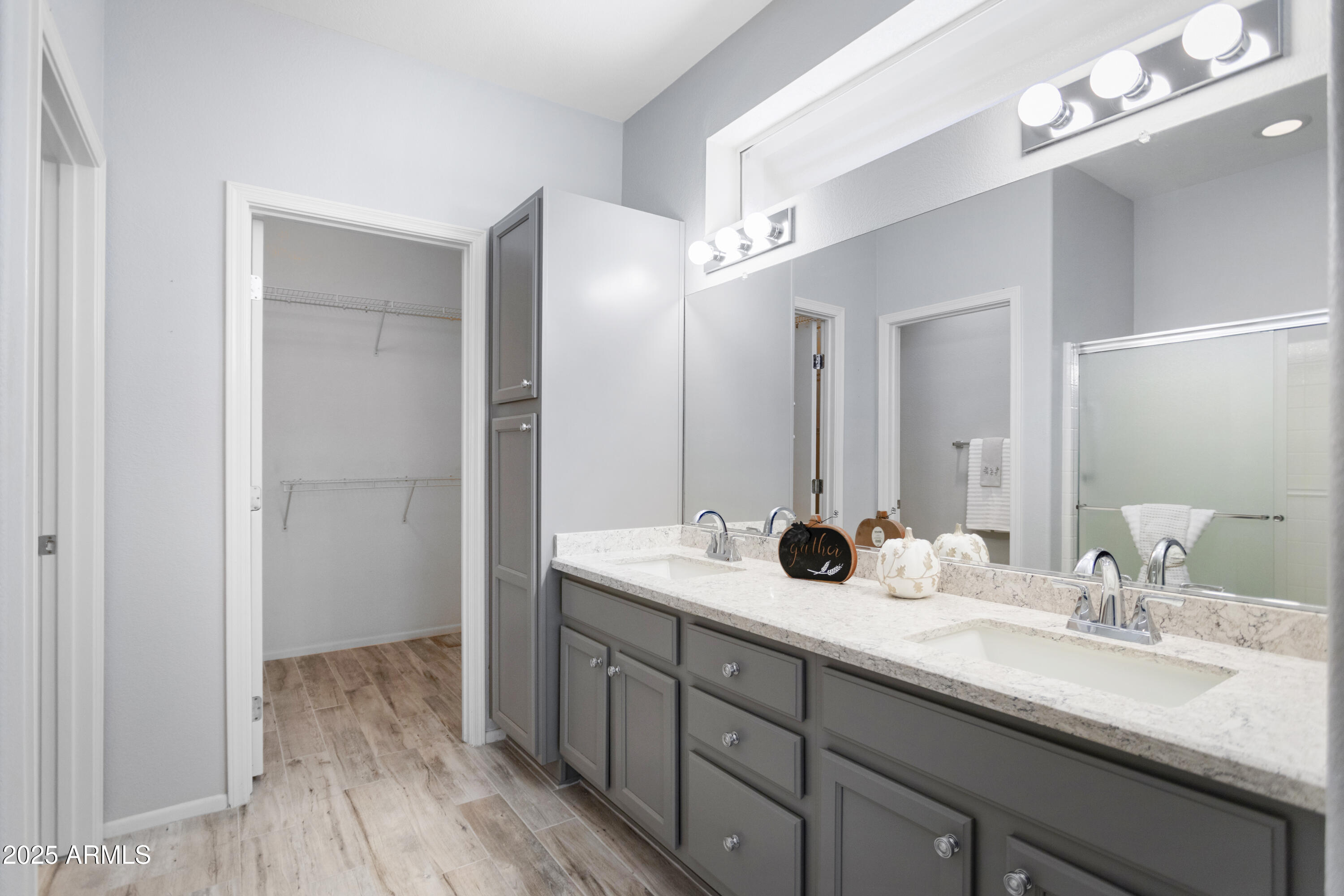 15325 W DOMINGO Lane