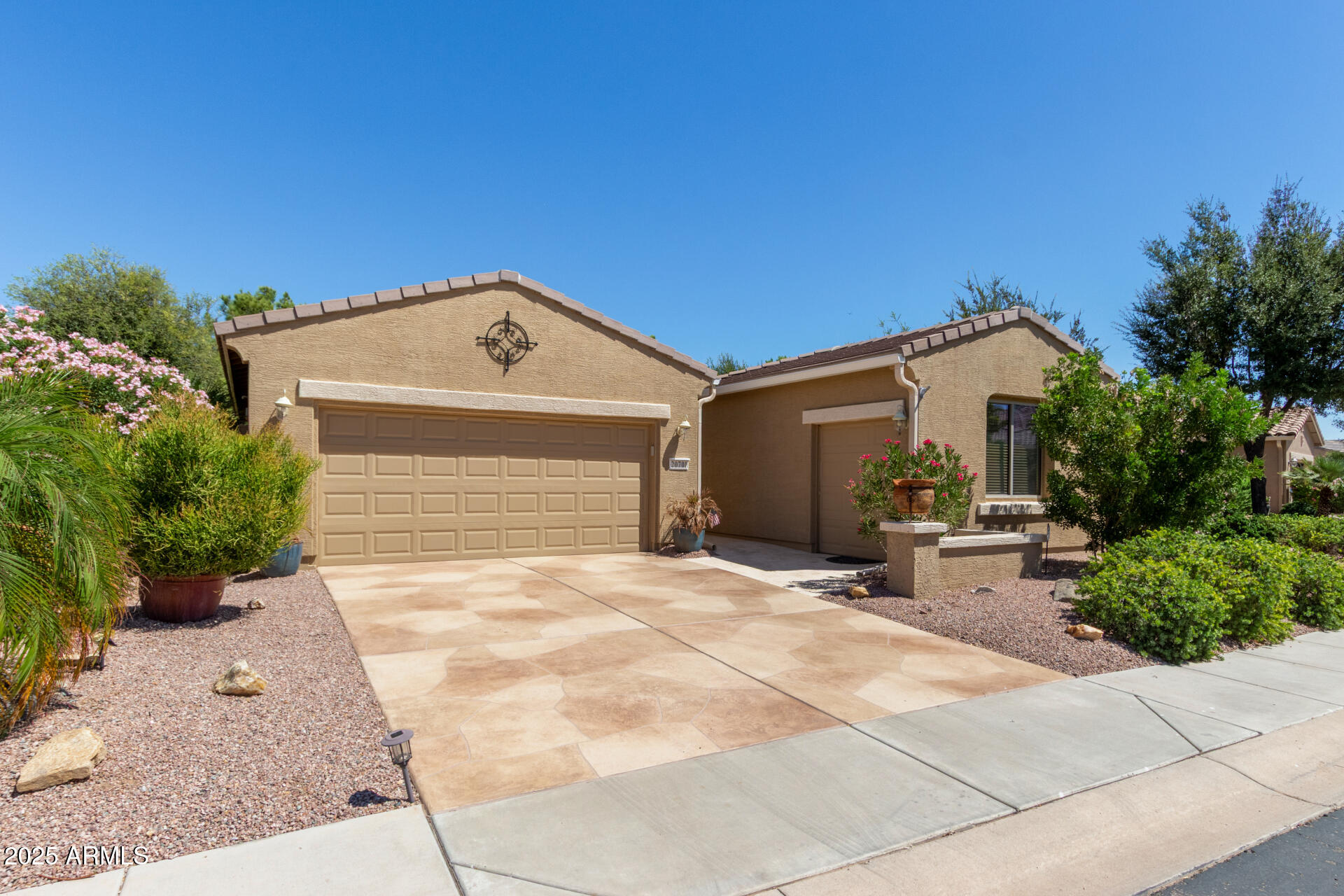 20701 N ENCHANTMENT Pass