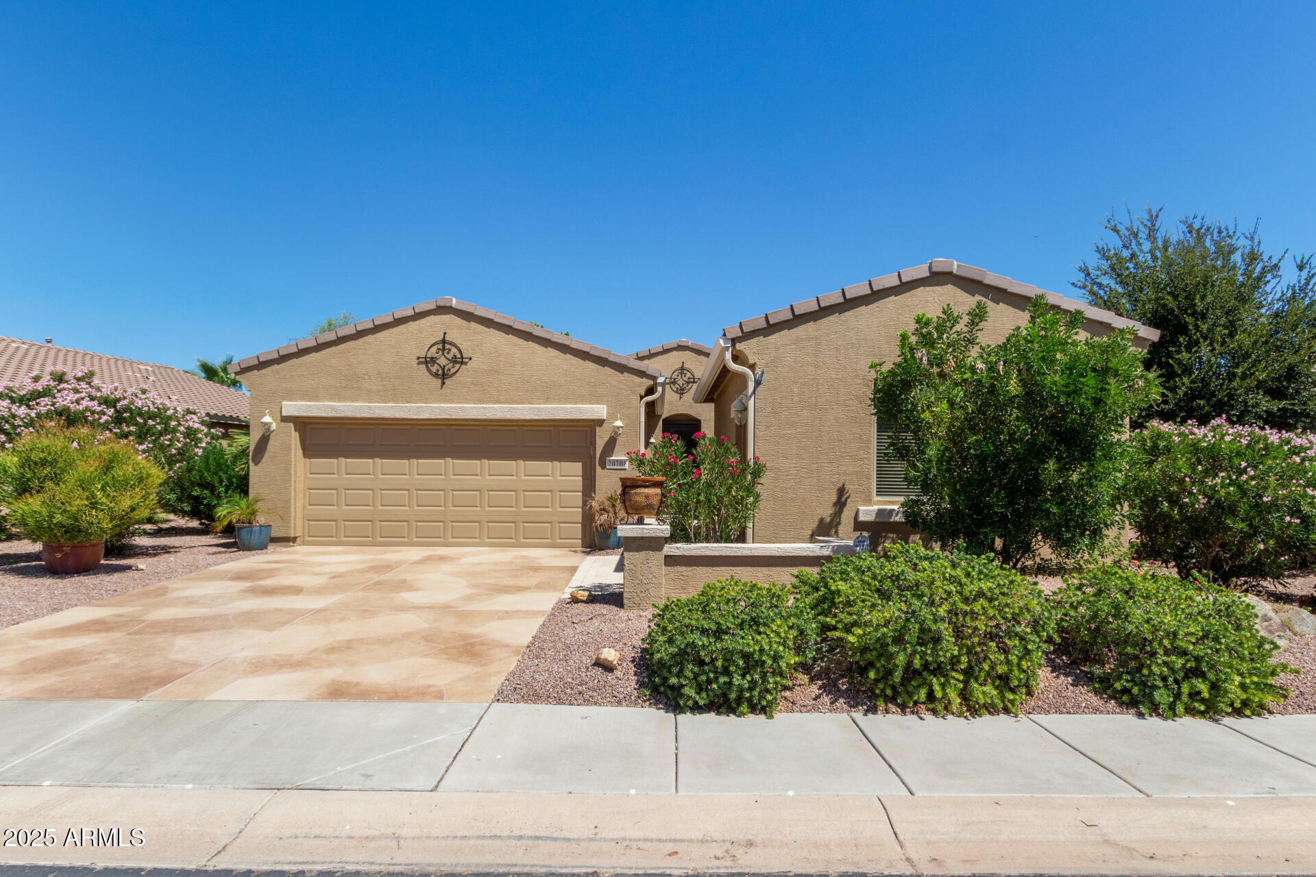20701 N ENCHANTMENT Pass