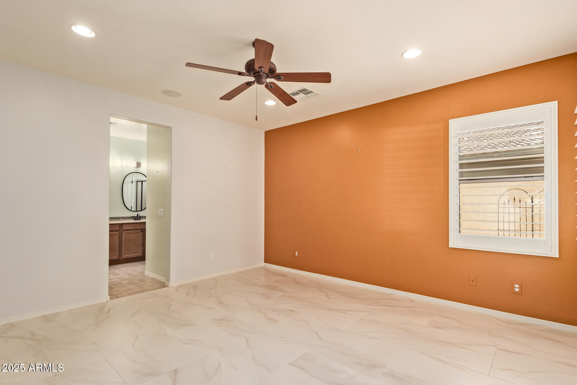 20701 N ENCHANTMENT Pass