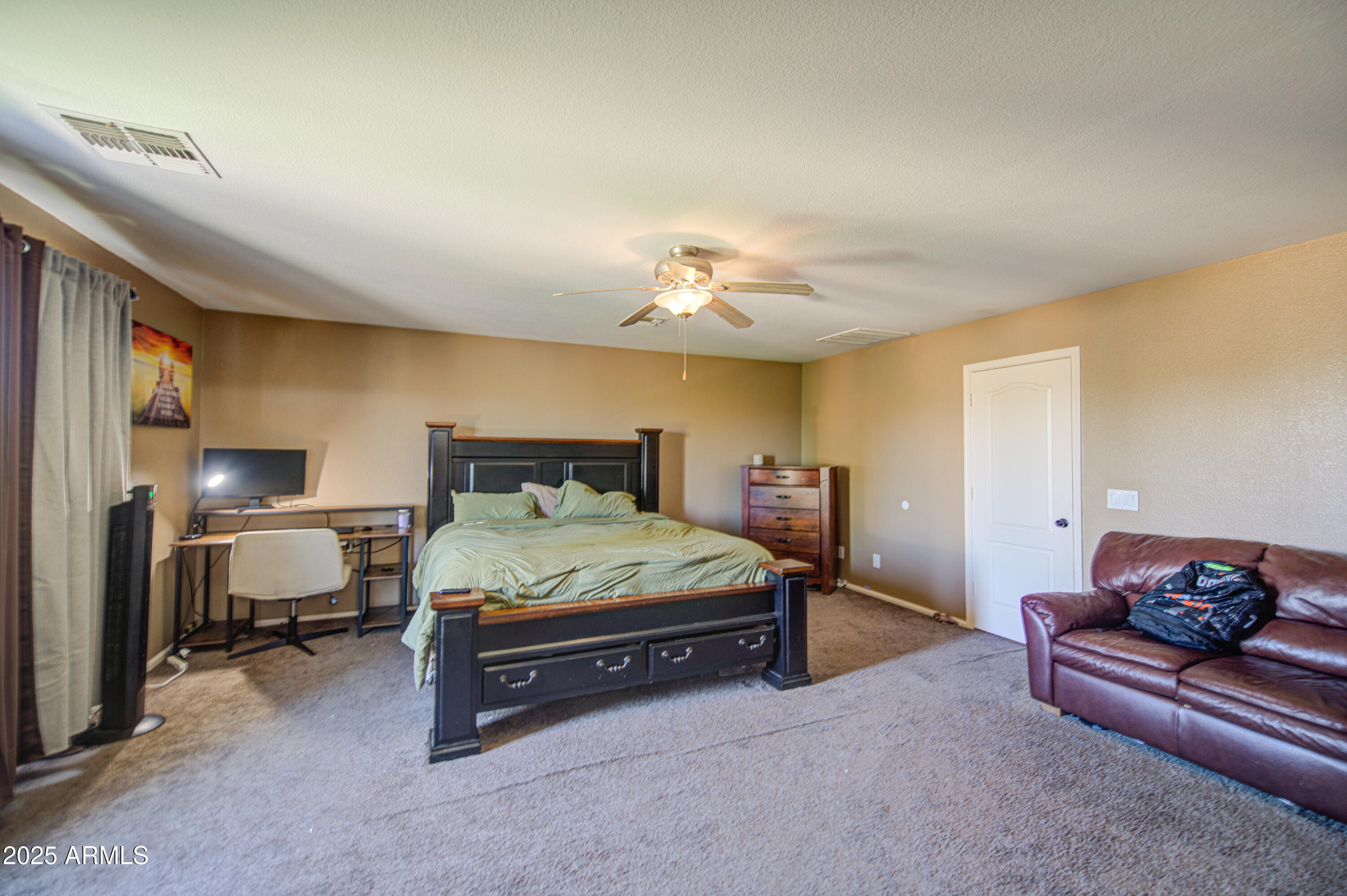 28615 N DOLOMITE Lane