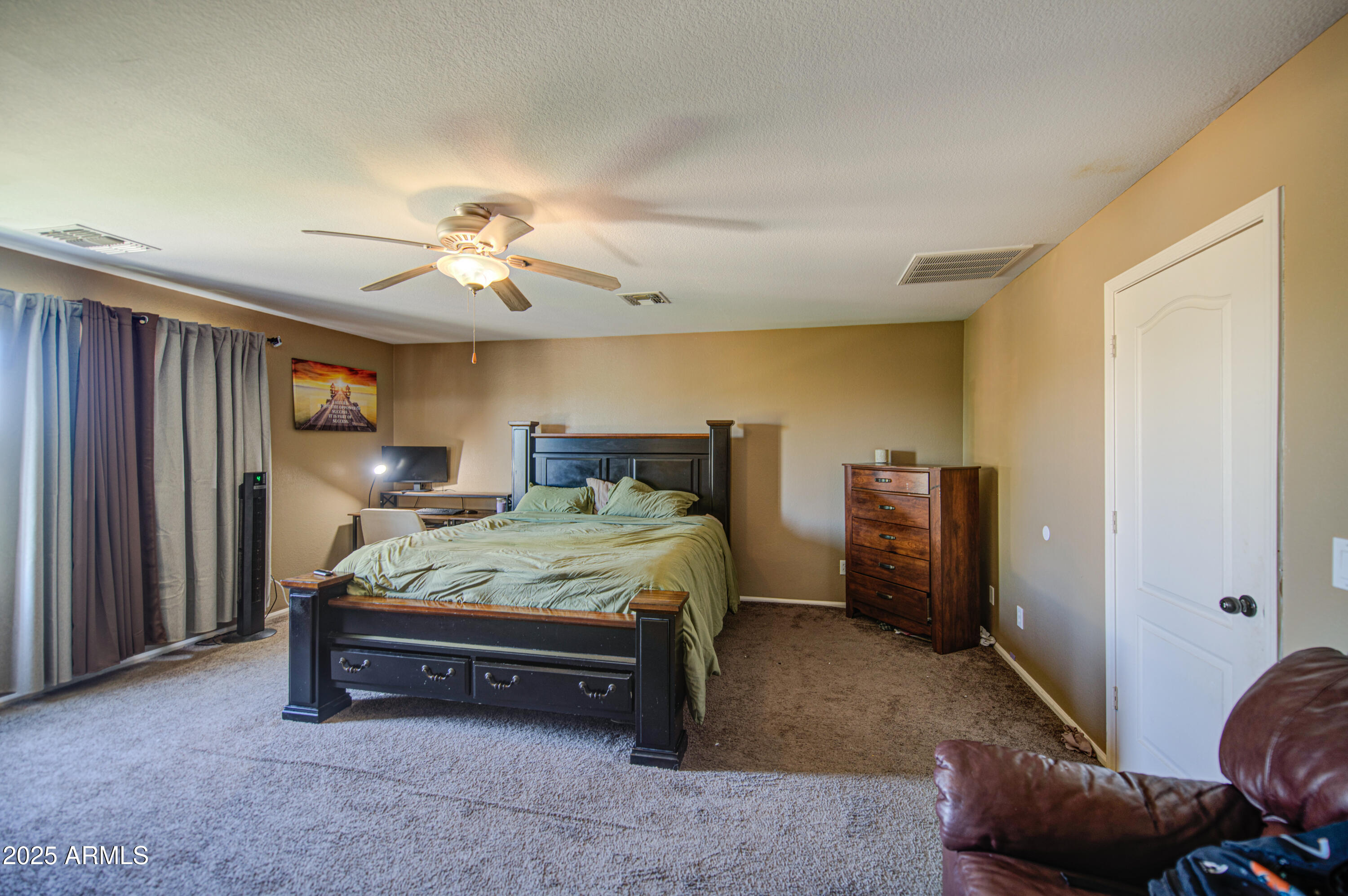 28615 N DOLOMITE Lane