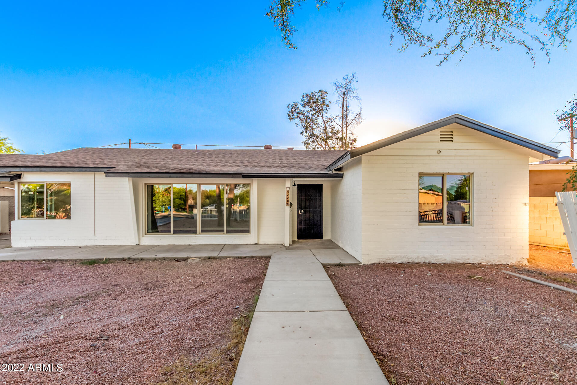 5220 N 19TH Drive