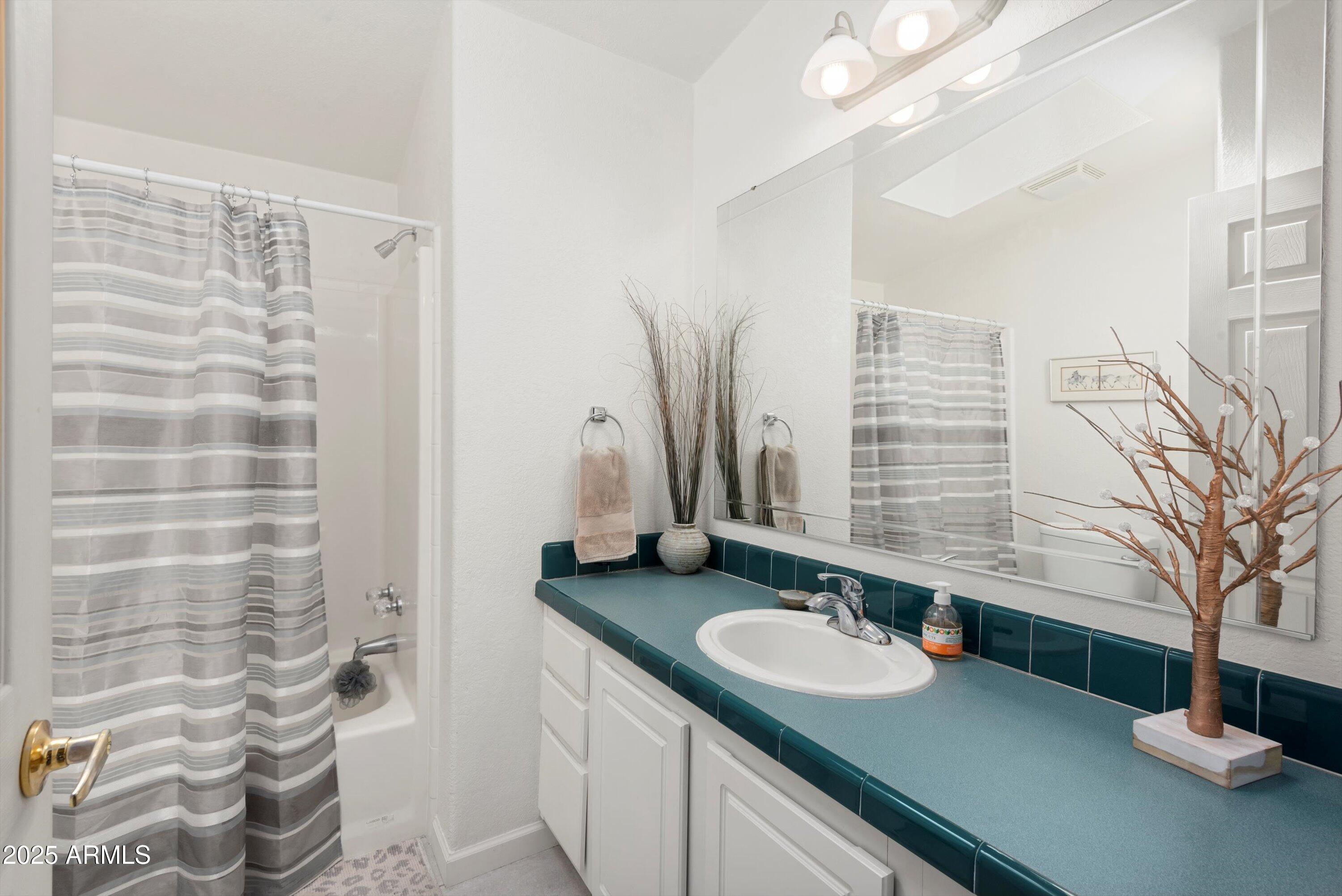11201 N El Mirage Road Unit: A39