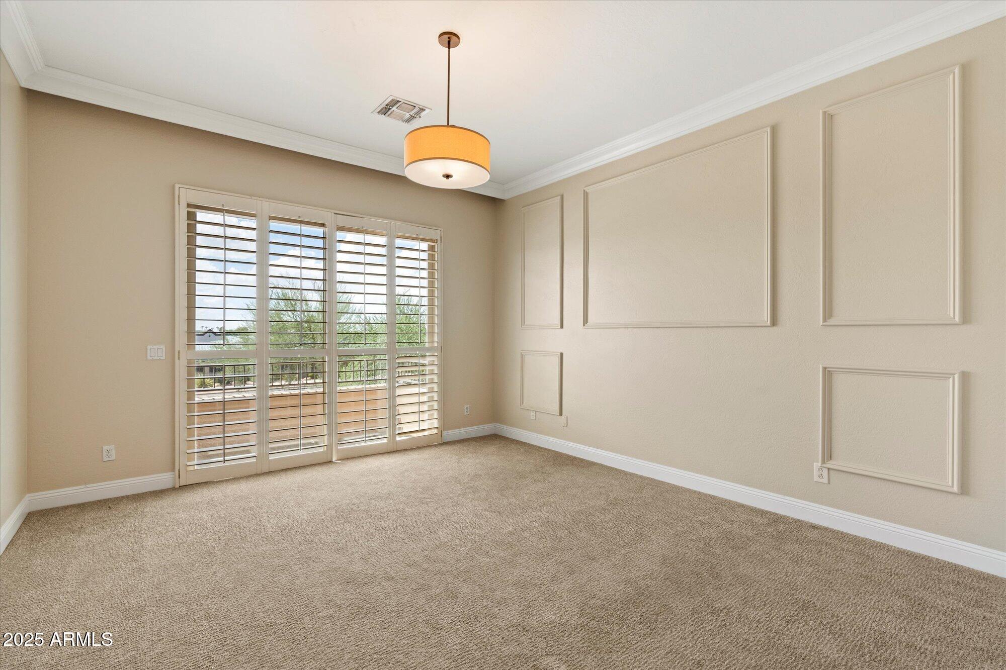 15240 N CLUBGATE Drive, 160