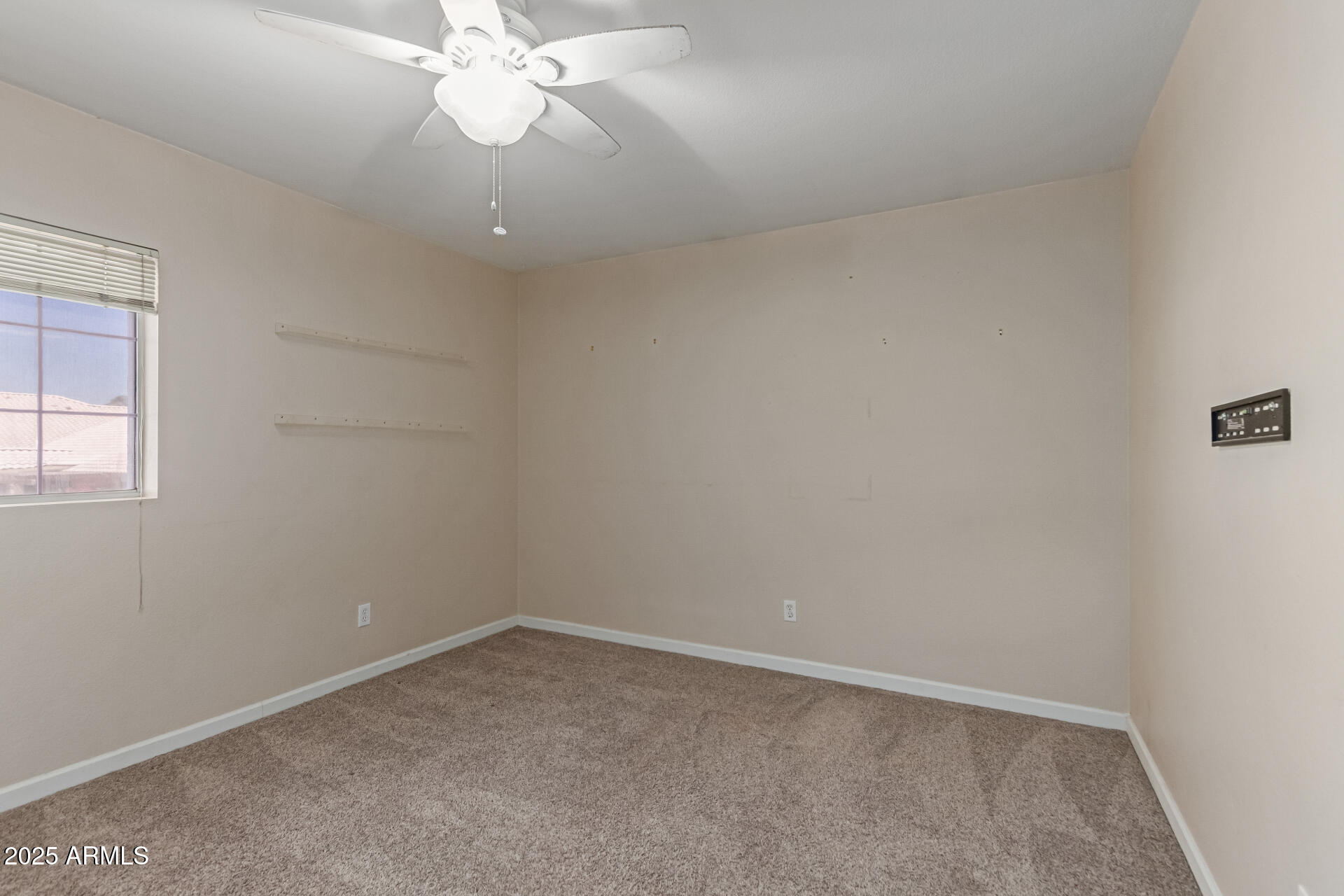 15827 S 27TH Way