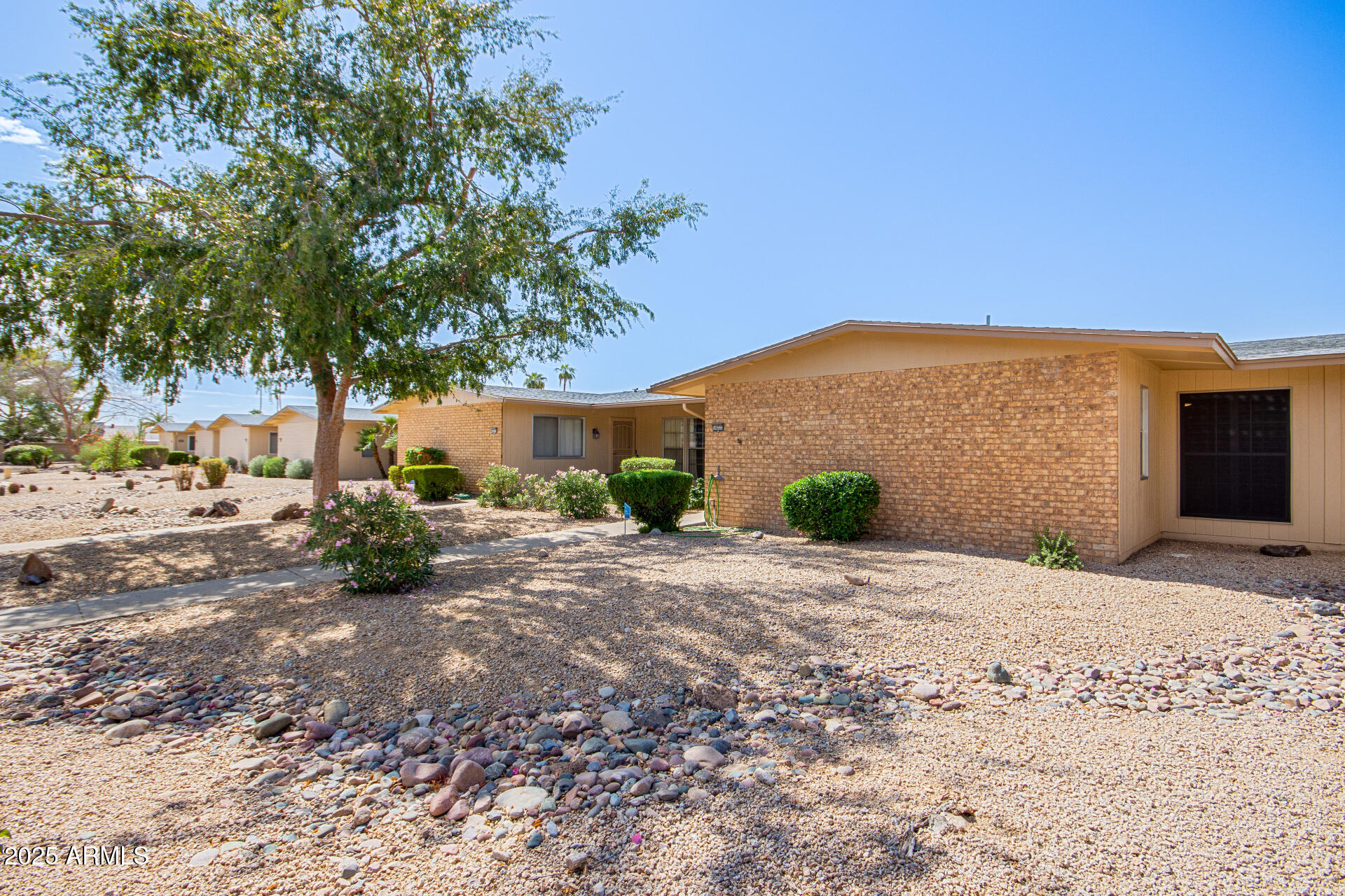 18222 N STONEBROOK Drive