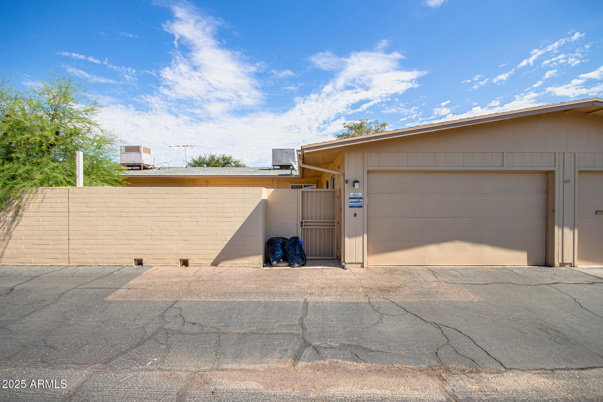 18222 N STONEBROOK Drive